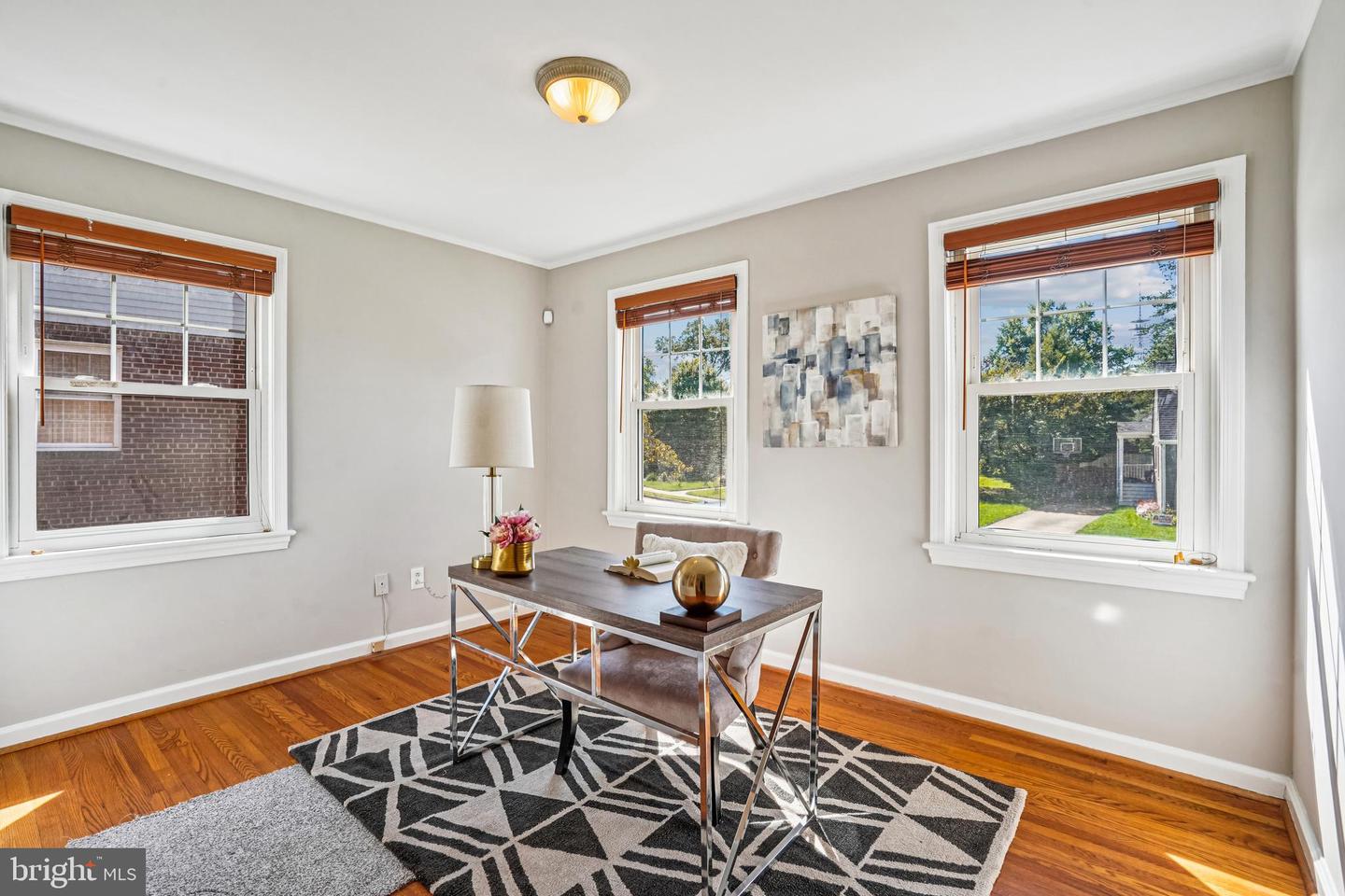 2329 N EDISON ST, ARLINGTON, Virginia 22207, 3 Bedrooms Bedrooms, ,2 BathroomsBathrooms,Residential,For sale,2329 N EDISON ST,VAAR2064316 MLS # VAAR2064316