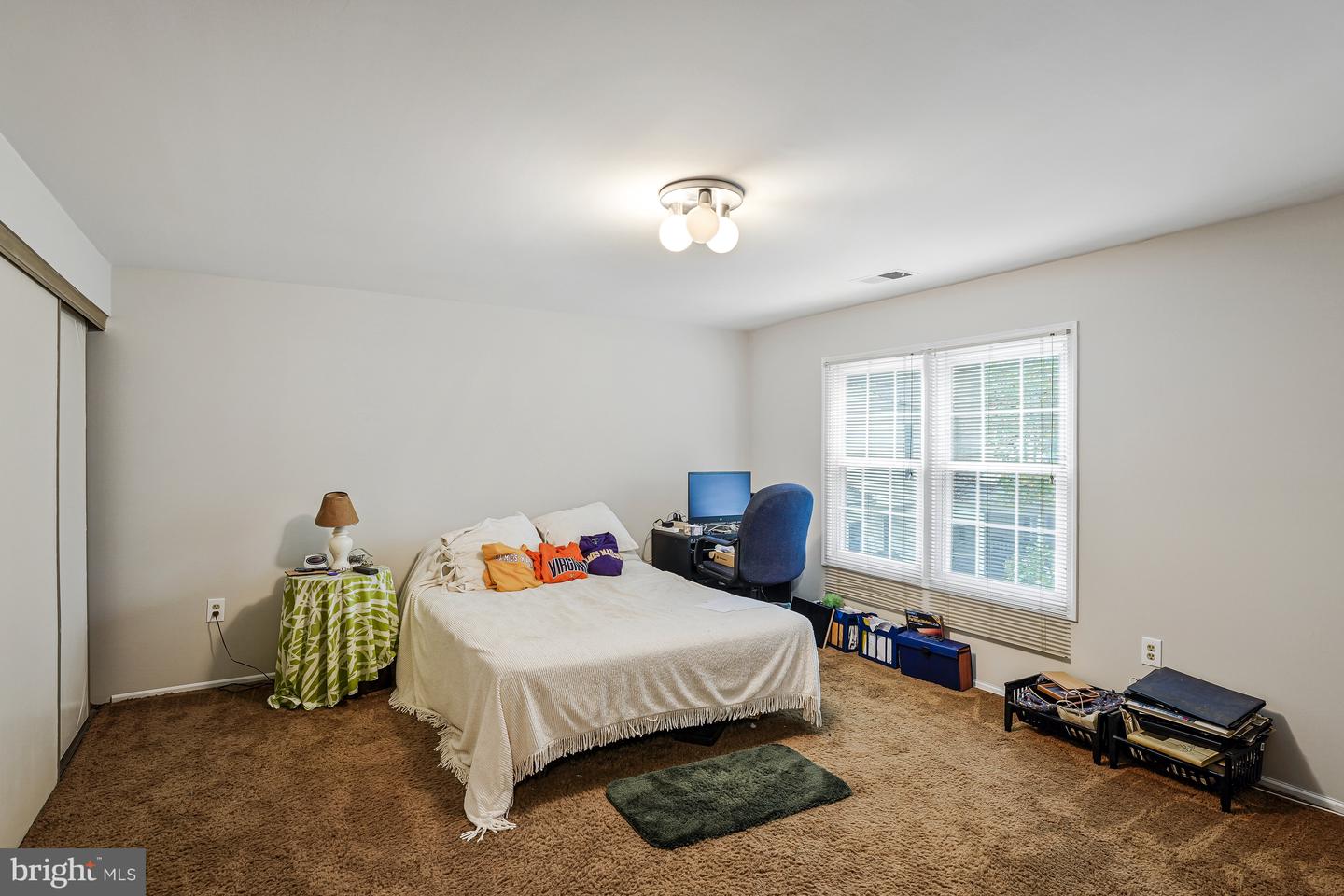 10848 BURR OAK WAY, BURKE, Virginia 22015, 5 Bedrooms Bedrooms, ,2 BathroomsBathrooms,Residential,For sale,10848 BURR OAK WAY,VAFX2270012 MLS # VAFX2270012