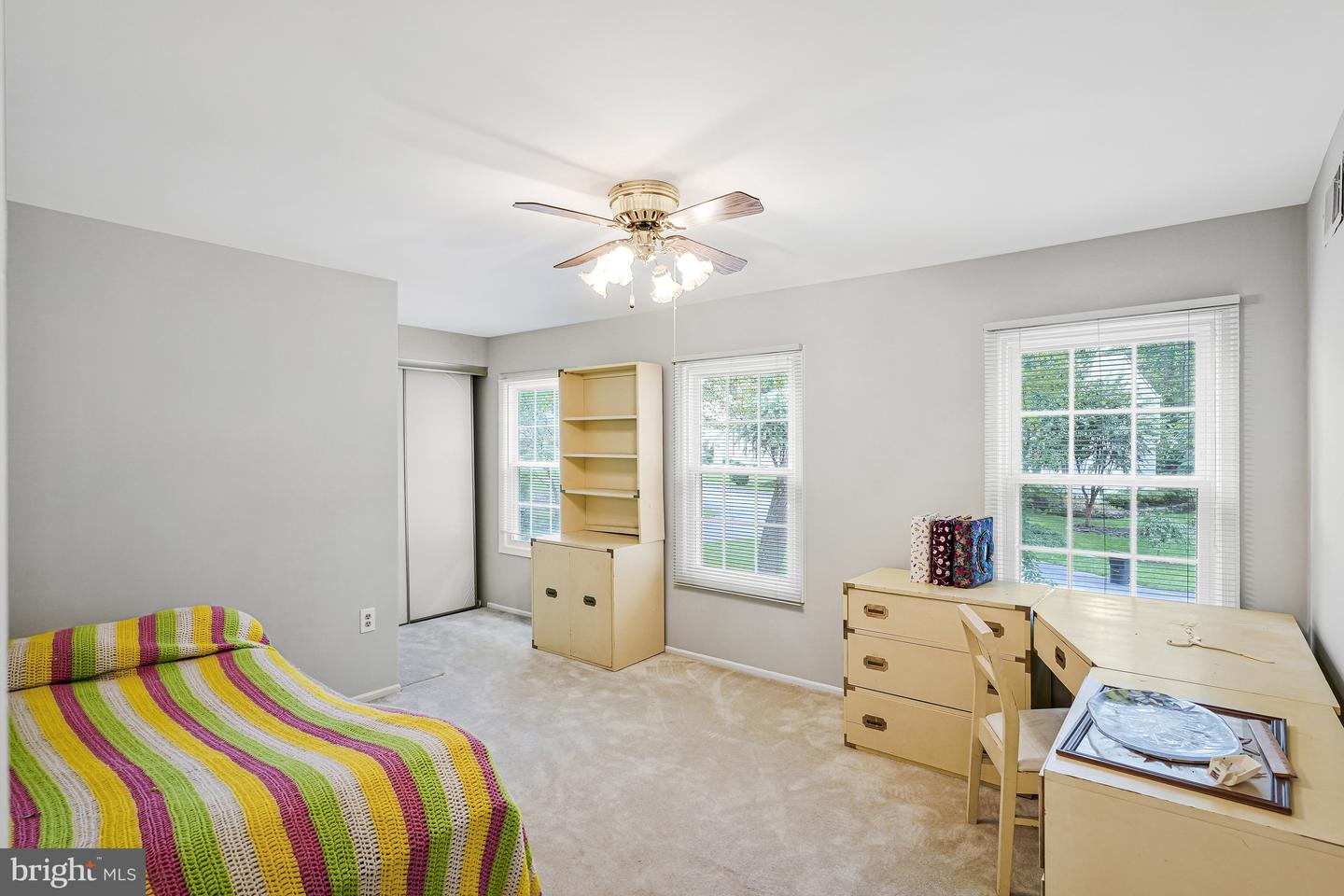 10848 BURR OAK WAY, BURKE, Virginia 22015, 5 Bedrooms Bedrooms, ,2 BathroomsBathrooms,Residential,For sale,10848 BURR OAK WAY,VAFX2270012 MLS # VAFX2270012