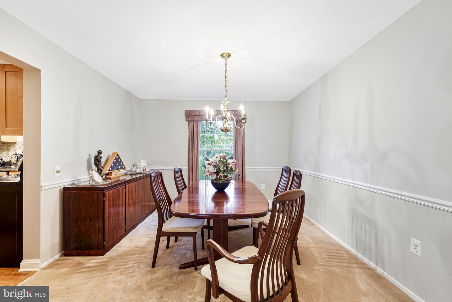 10848 BURR OAK WAY, BURKE, Virginia 22015, 5 Bedrooms Bedrooms, ,2 BathroomsBathrooms,Residential,For sale,10848 BURR OAK WAY,VAFX2270012 MLS # VAFX2270012