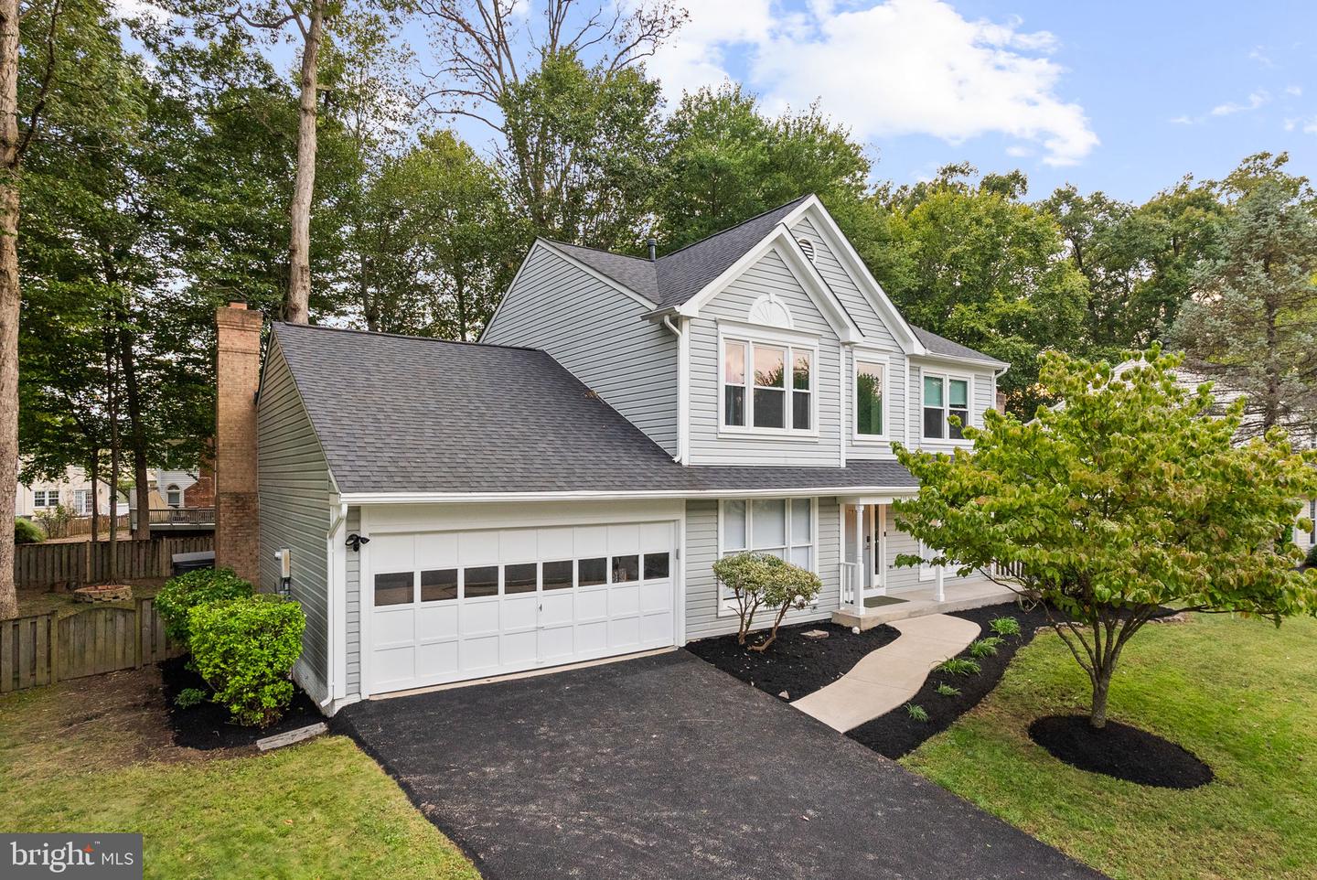 13633 UNION VILLAGE CIR, CLIFTON, Virginia 20124, 5 Bedrooms Bedrooms, ,3 BathroomsBathrooms,Residential,For sale,13633 UNION VILLAGE CIR,VAFX2270026 MLS # VAFX2270026