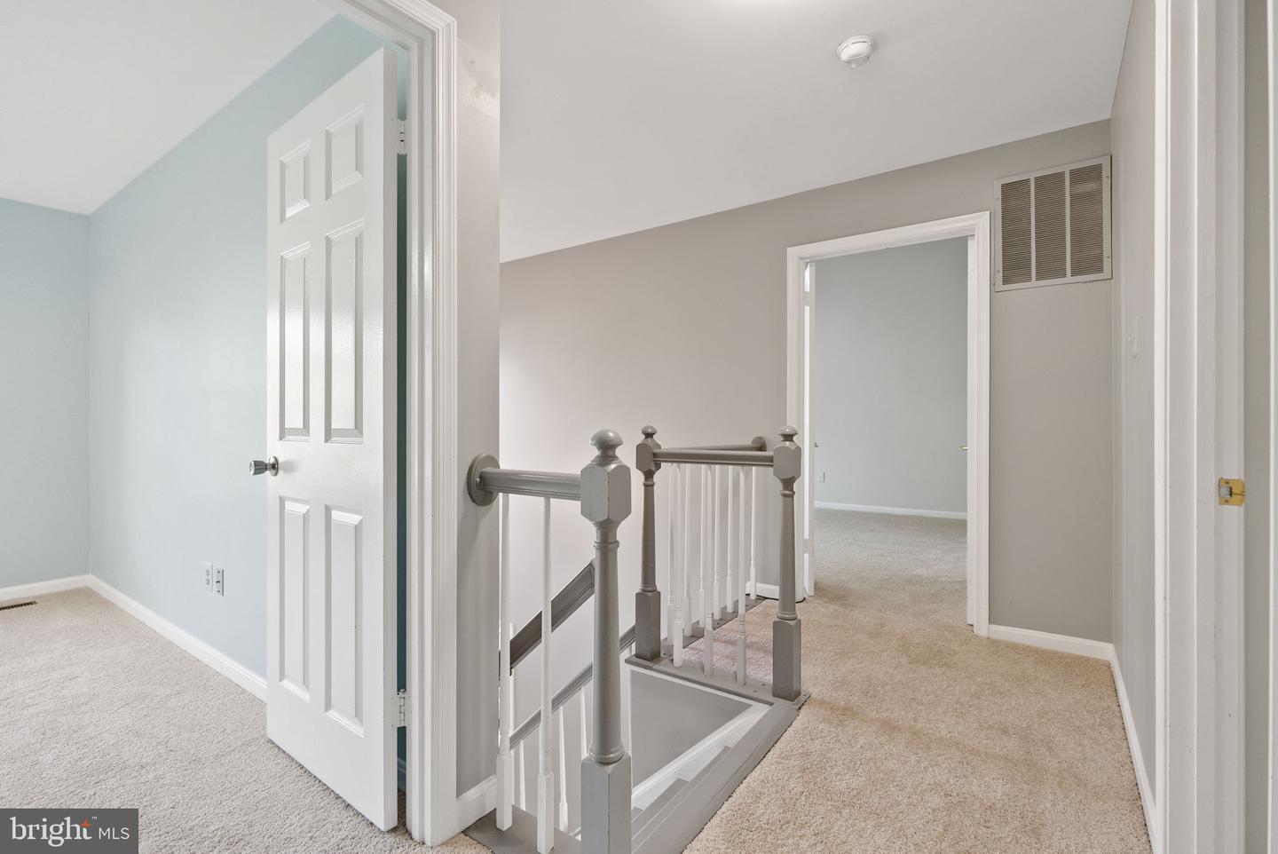 13633 UNION VILLAGE CIR, CLIFTON, Virginia 20124, 5 Bedrooms Bedrooms, ,3 BathroomsBathrooms,Residential,For sale,13633 UNION VILLAGE CIR,VAFX2270026 MLS # VAFX2270026