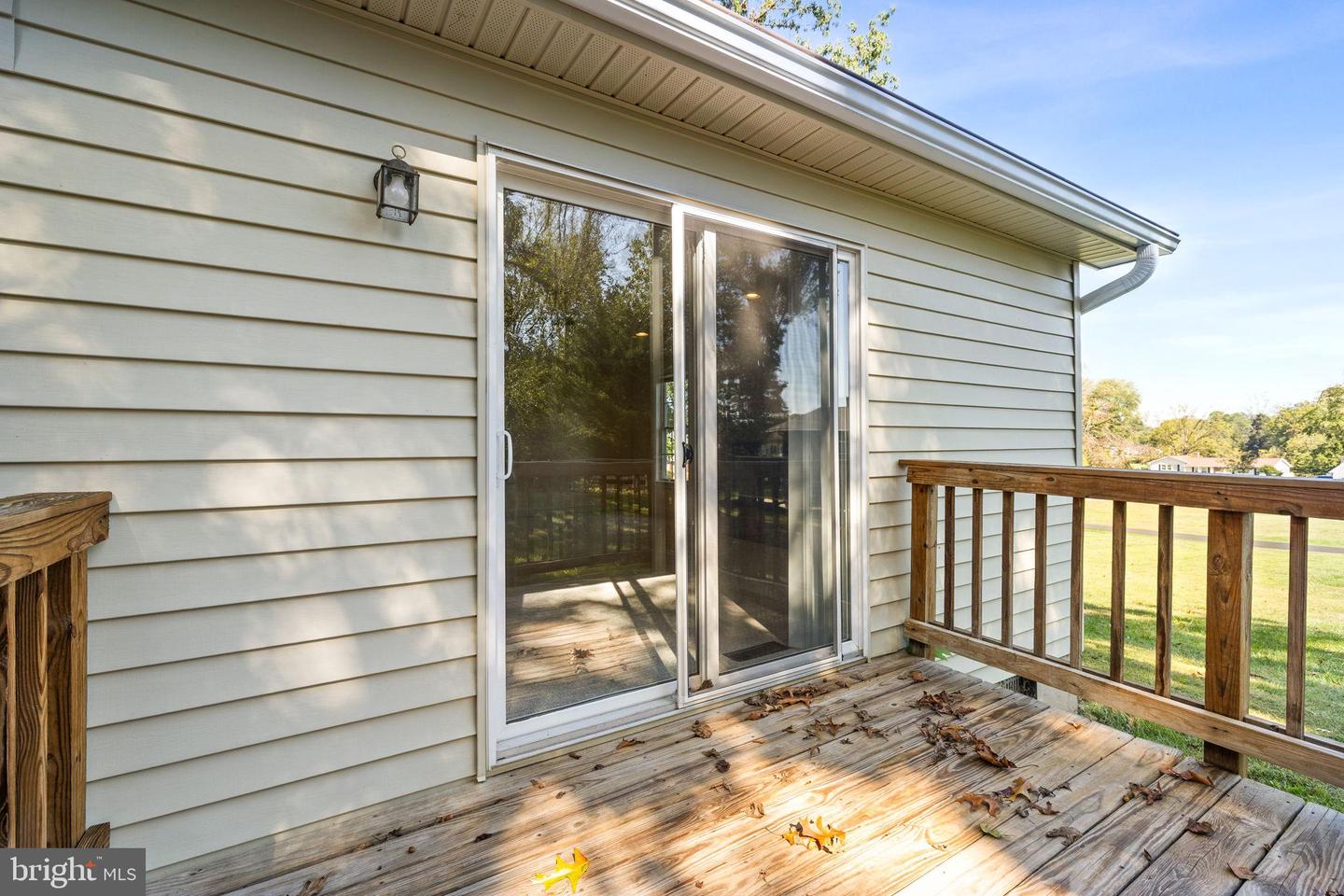 6397 TAZEWELL ST, WARRENTON, Virginia 20187, 4 Bedrooms Bedrooms, 6 Rooms Rooms,2 BathroomsBathrooms,Residential,For sale,6397 TAZEWELL ST,VAFQ2018522 MLS # VAFQ2018522