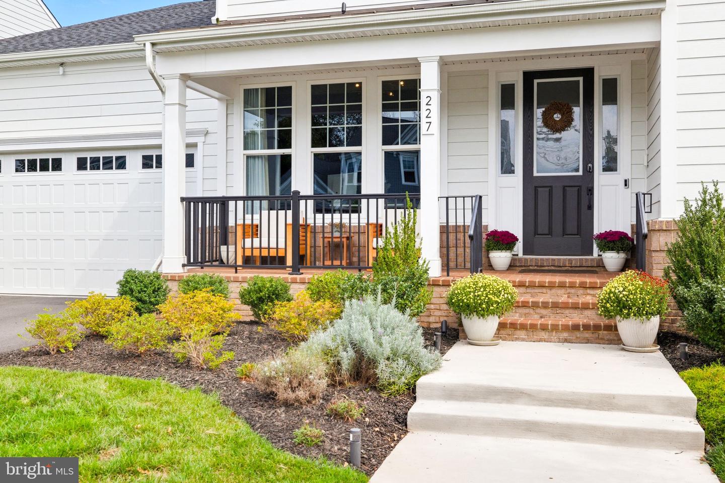 227 STOIC ST SE, LEESBURG, Virginia 20175, 4 Bedrooms Bedrooms, ,4 BathroomsBathrooms,Residential,For sale,227 STOIC ST SE,VALO2107916 MLS # VALO2107916
