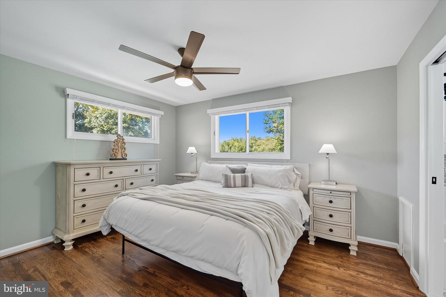 7456 MADEIRA PL, ANNANDALE, Virginia 22003, 3 Bedrooms Bedrooms, ,2 BathroomsBathrooms,Residential,For sale,7456 MADEIRA PL,VAFX2270088 MLS # VAFX2270088