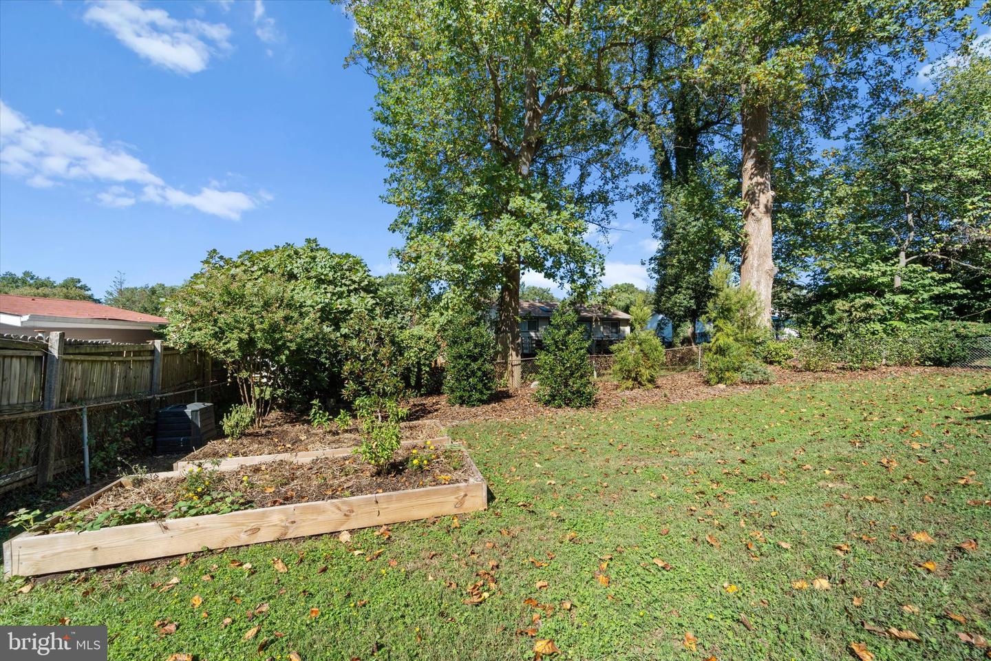 7456 MADEIRA PL, ANNANDALE, Virginia 22003, 3 Bedrooms Bedrooms, ,2 BathroomsBathrooms,Residential,For sale,7456 MADEIRA PL,VAFX2270088 MLS # VAFX2270088