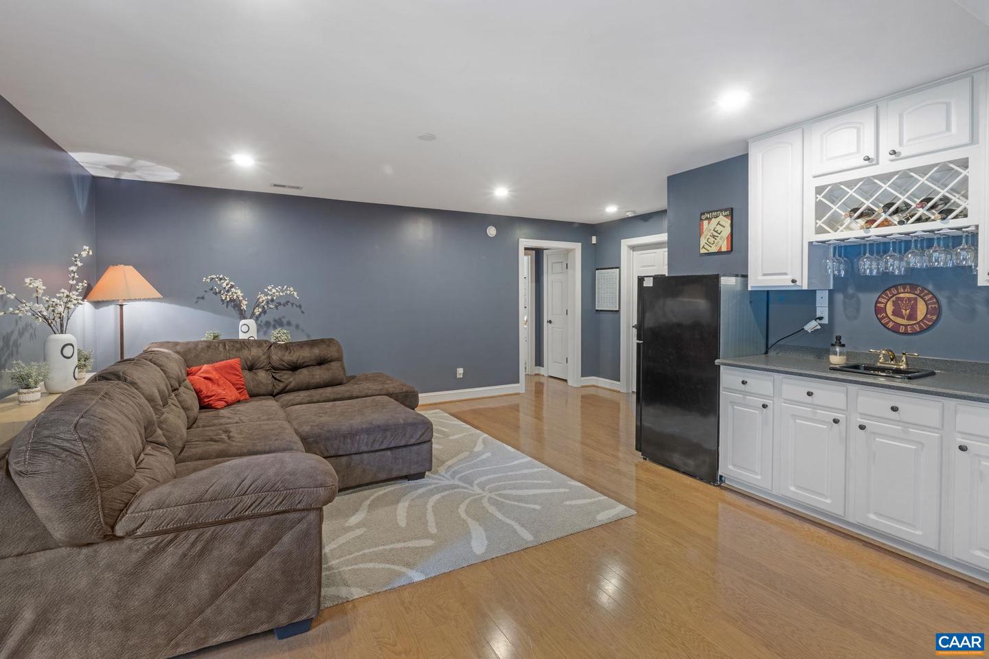 2370 WALNUT RIDGE LN, CHARLOTTESVILLE, Virginia 22911, 4 Bedrooms Bedrooms, ,4 BathroomsBathrooms,Residential,For sale,2370 WALNUT RIDGE LN,669540 MLS # 669540 2370 WALNUT RIDGE LN, CHARLOTTESVILLE, Virginia 22911, 4 Bedrooms Bedrooms, ,4 BathroomsBathrooms,Residential,For sale,2370 WALNUT RIDGE LN,669540 MLS # 669540