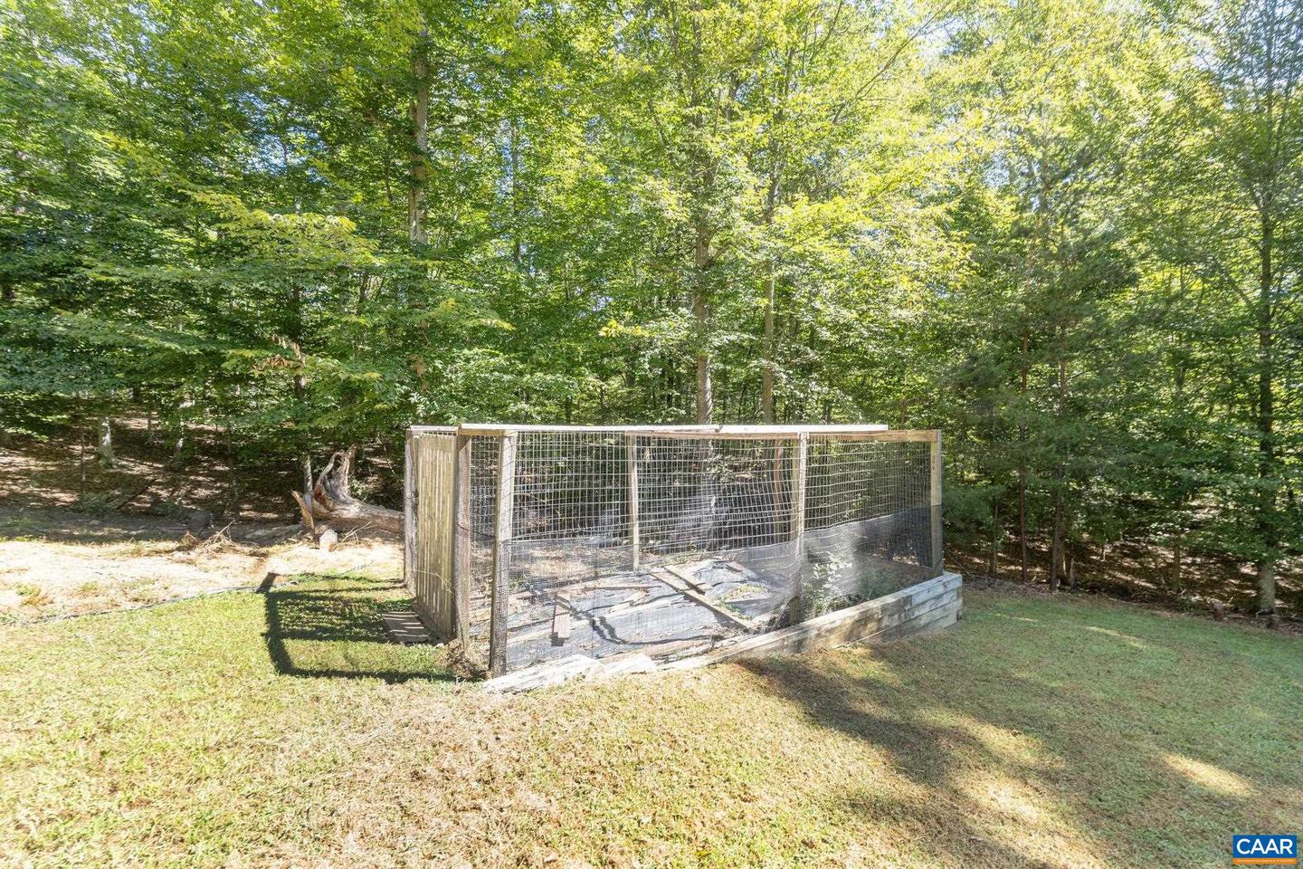 2370 WALNUT RIDGE LN, CHARLOTTESVILLE, Virginia 22911, 4 Bedrooms Bedrooms, ,4 BathroomsBathrooms,Residential,For sale,2370 WALNUT RIDGE LN,669540 MLS # 669540 2370 WALNUT RIDGE LN, CHARLOTTESVILLE, Virginia 22911, 4 Bedrooms Bedrooms, ,4 BathroomsBathrooms,Residential,For sale,2370 WALNUT RIDGE LN,669540 MLS # 669540