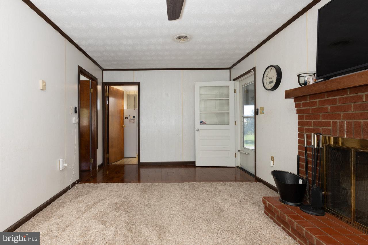 1 ROWE DR, LURAY, Virginia 22835, 3 Bedrooms Bedrooms, 10 Rooms Rooms,2 BathroomsBathrooms,Residential,For sale,1 ROWE DR,VAPA2005432 MLS # VAPA2005432