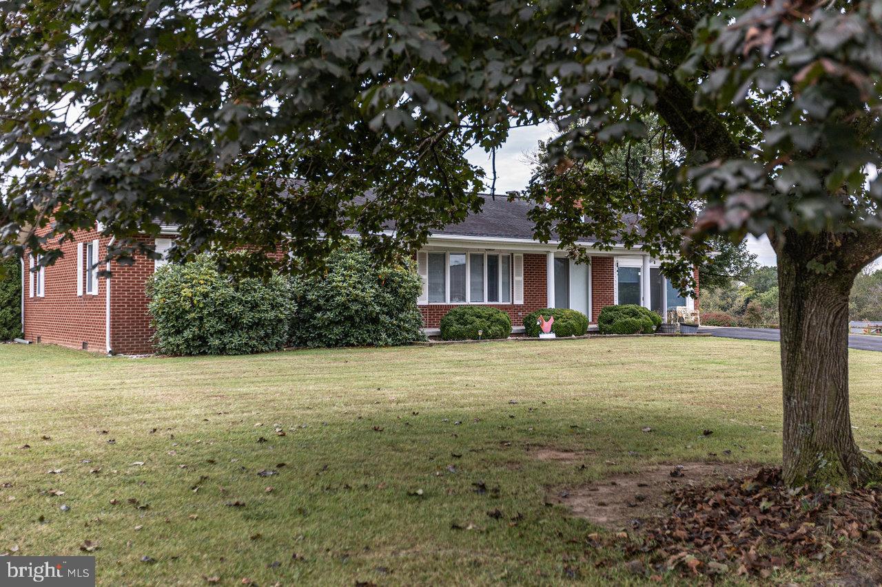 1 ROWE DR, LURAY, Virginia 22835, 3 Bedrooms Bedrooms, 10 Rooms Rooms,2 BathroomsBathrooms,Residential,For sale,1 ROWE DR,VAPA2005432 MLS # VAPA2005432