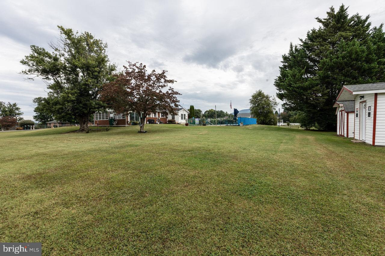 1 ROWE DR, LURAY, Virginia 22835, 3 Bedrooms Bedrooms, 10 Rooms Rooms,2 BathroomsBathrooms,Residential,For sale,1 ROWE DR,VAPA2005432 MLS # VAPA2005432