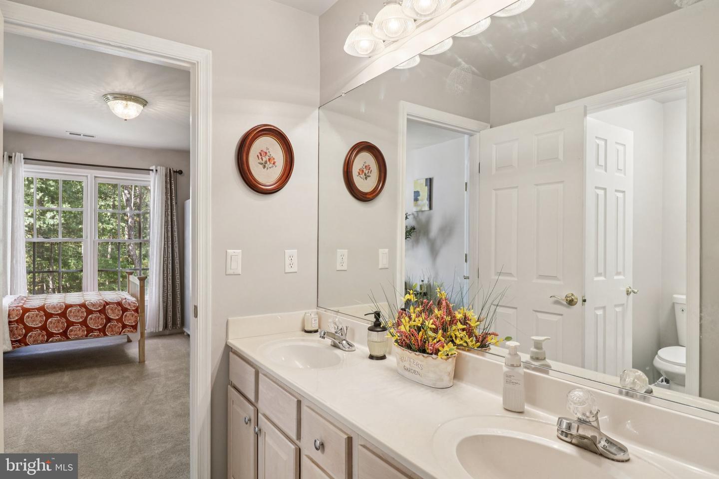 13401 5TH CORPS LN, FREDERICKSBURG, Virginia 22407, 4 Bedrooms Bedrooms, ,4 BathroomsBathrooms,Residential,For sale,13401 5TH CORPS LN,VASP2036596 MLS # VASP2036596