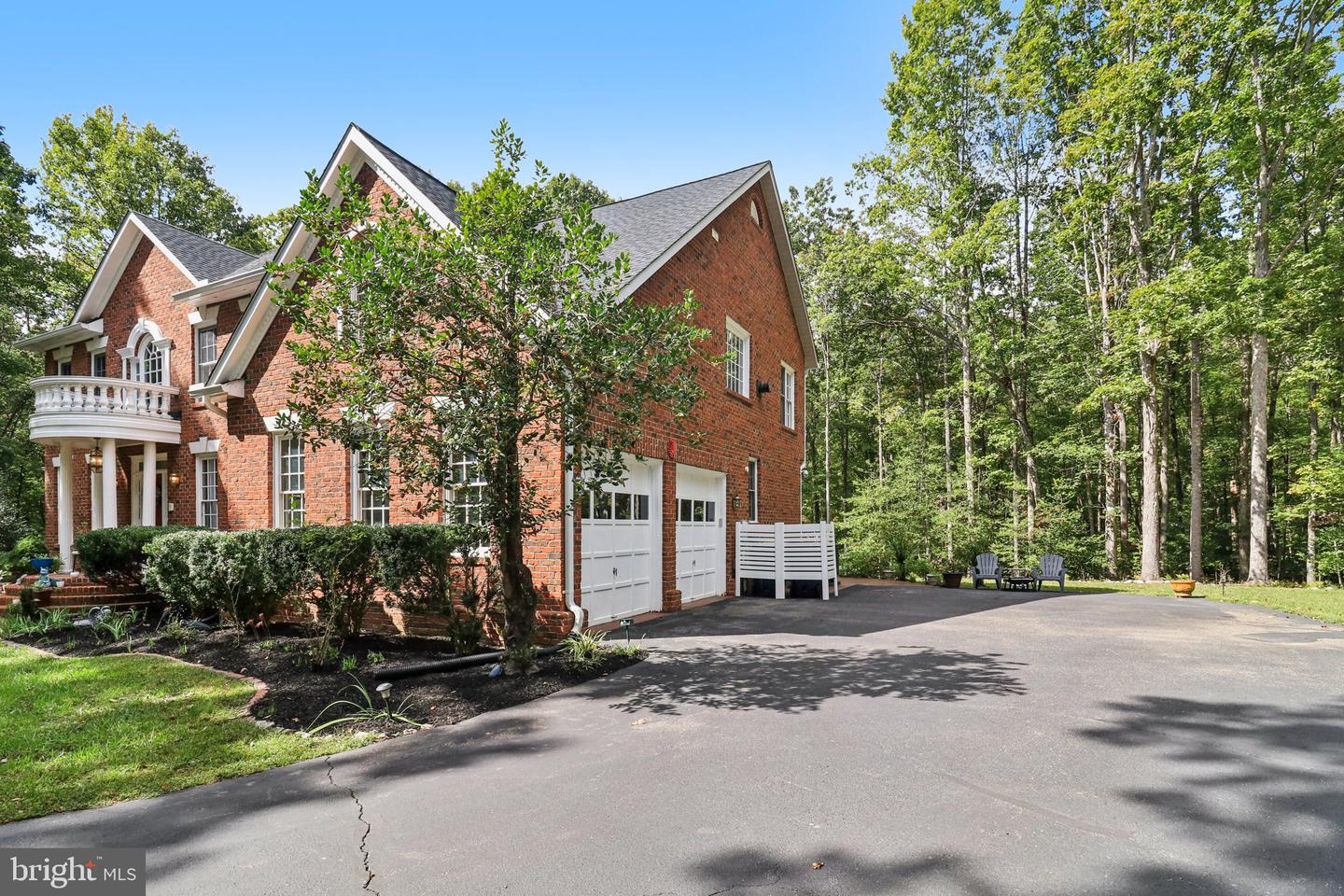 13401 5TH CORPS LN, FREDERICKSBURG, Virginia 22407, 4 Bedrooms Bedrooms, ,4 BathroomsBathrooms,Residential,For sale,13401 5TH CORPS LN,VASP2036596 MLS # VASP2036596