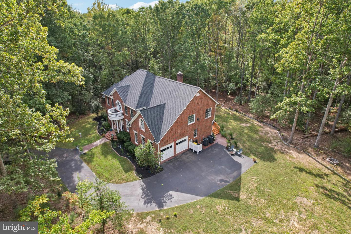 13401 5TH CORPS LN, FREDERICKSBURG, Virginia 22407, 4 Bedrooms Bedrooms, ,4 BathroomsBathrooms,Residential,For sale,13401 5TH CORPS LN,VASP2036596 MLS # VASP2036596