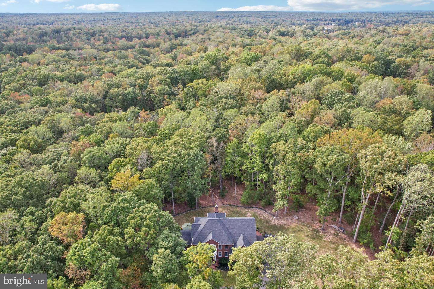 13401 5TH CORPS LN, FREDERICKSBURG, Virginia 22407, 4 Bedrooms Bedrooms, ,4 BathroomsBathrooms,Residential,For sale,13401 5TH CORPS LN,VASP2036596 MLS # VASP2036596