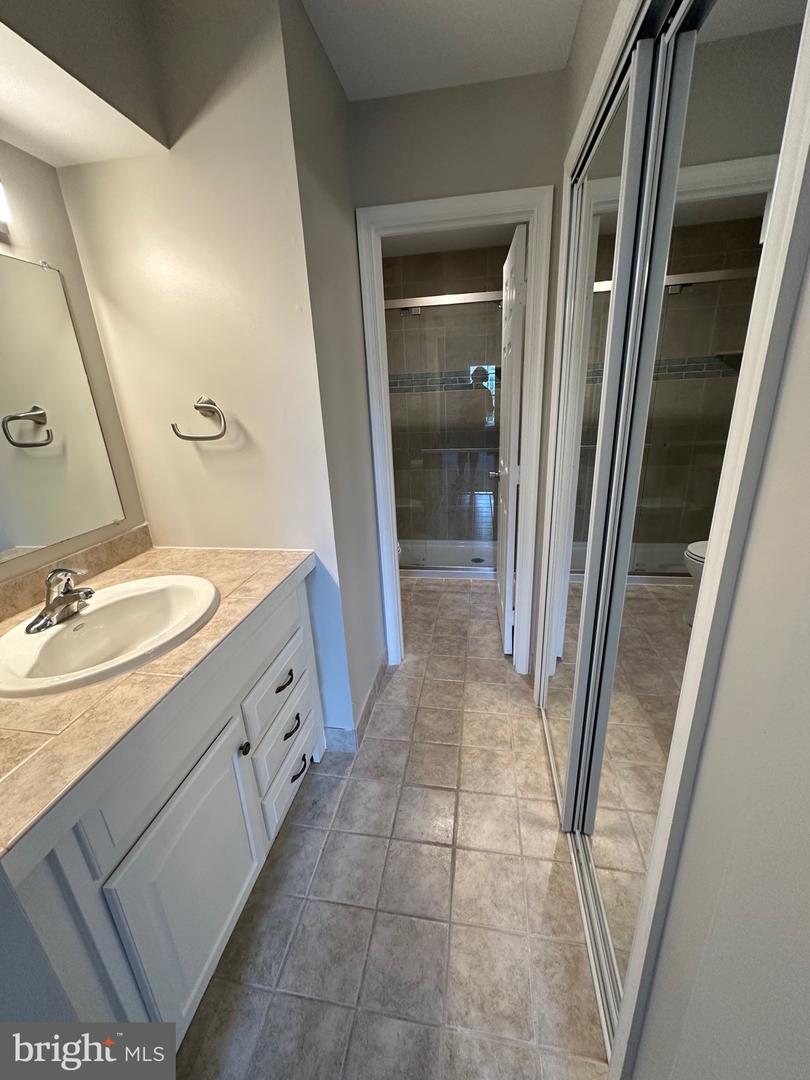 12844 MILL HOUSE CT, WOODBRIDGE, Virginia 22192, 2 Bedrooms Bedrooms, 13 Rooms Rooms,3 BathroomsBathrooms,Residential,For sale,12844 MILL HOUSE CT,VAPW2105170 MLS # VAPW2105170