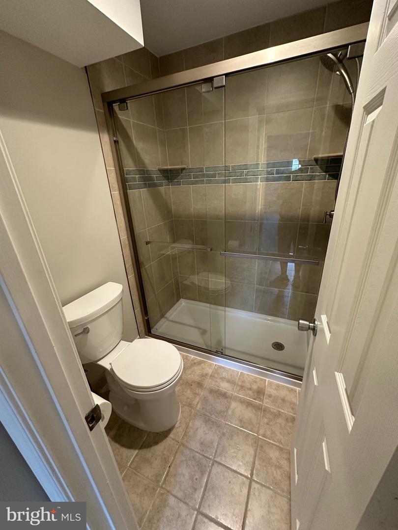 12844 MILL HOUSE CT, WOODBRIDGE, Virginia 22192, 2 Bedrooms Bedrooms, 13 Rooms Rooms,3 BathroomsBathrooms,Residential,For sale,12844 MILL HOUSE CT,VAPW2105170 MLS # VAPW2105170
