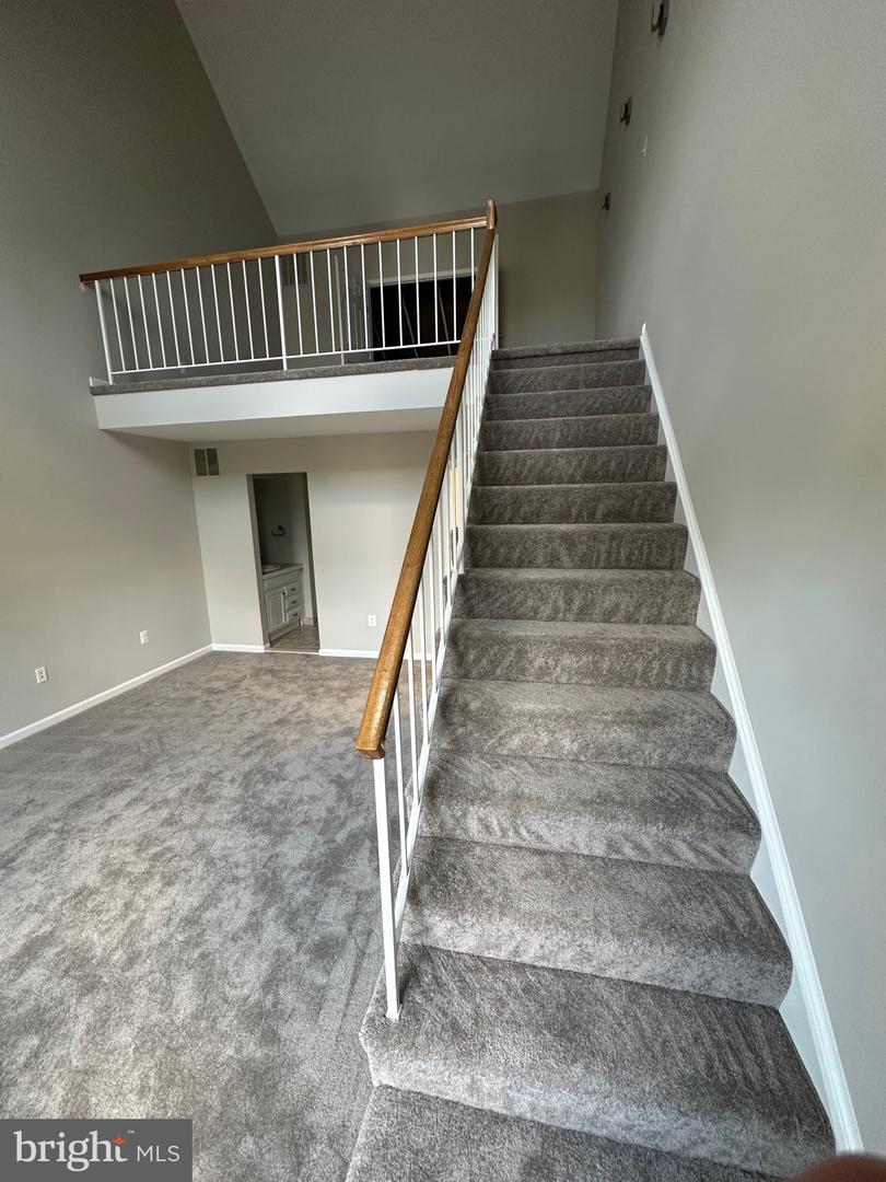 12844 MILL HOUSE CT, WOODBRIDGE, Virginia 22192, 2 Bedrooms Bedrooms, 13 Rooms Rooms,3 BathroomsBathrooms,Residential,For sale,12844 MILL HOUSE CT,VAPW2105170 MLS # VAPW2105170