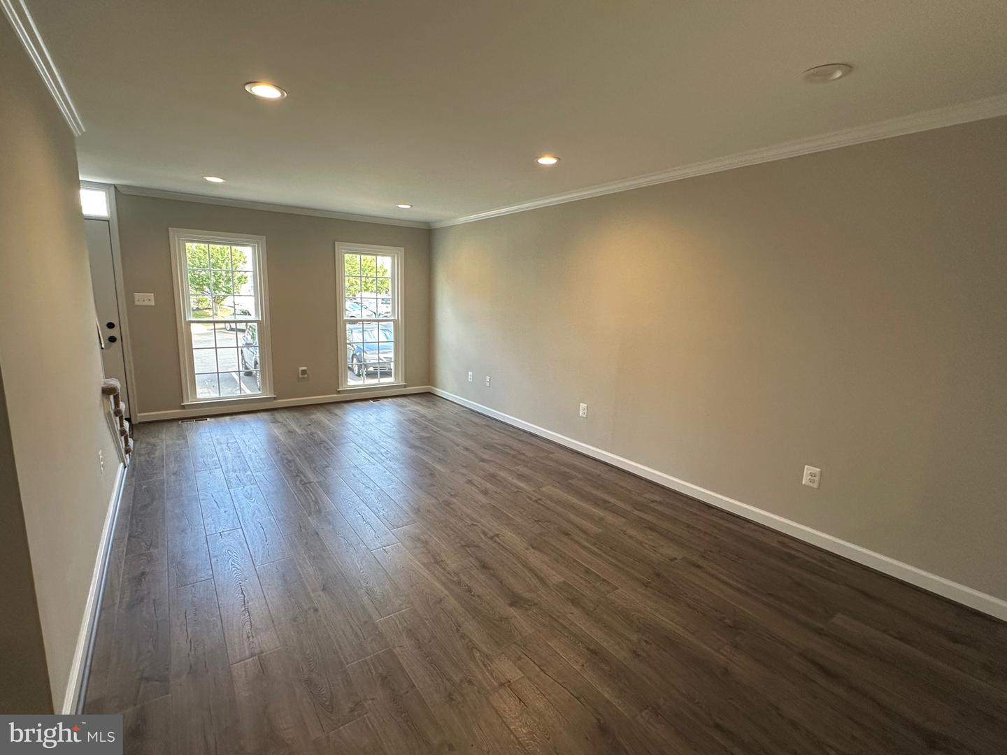 12844 MILL HOUSE CT, WOODBRIDGE, Virginia 22192, 2 Bedrooms Bedrooms, 13 Rooms Rooms,3 BathroomsBathrooms,Residential,For sale,12844 MILL HOUSE CT,VAPW2105170 MLS # VAPW2105170