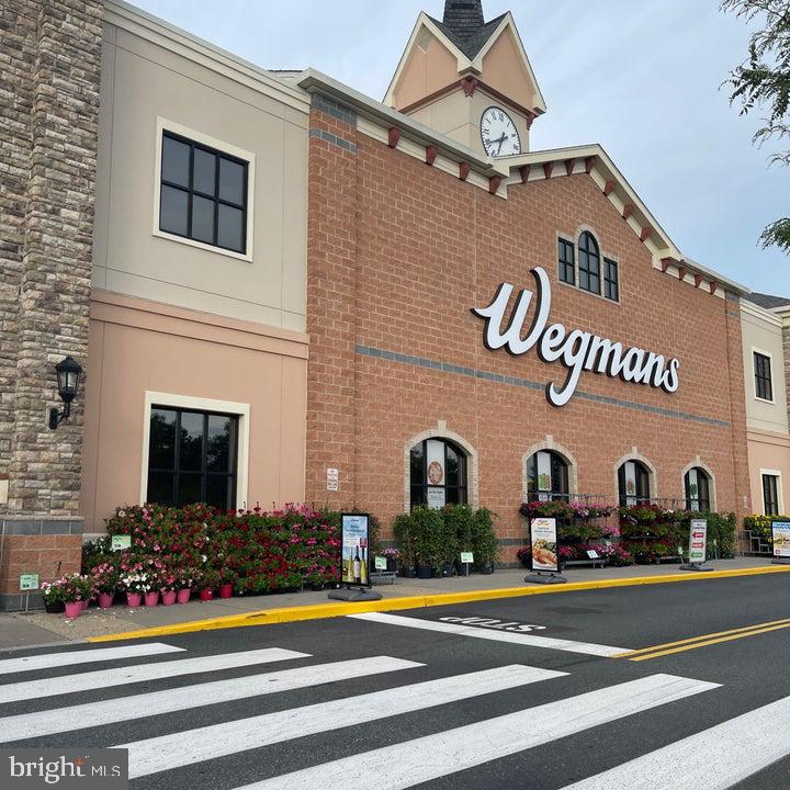 12844 MILL HOUSE CT, WOODBRIDGE, Virginia 22192, 2 Bedrooms Bedrooms, 13 Rooms Rooms,3 BathroomsBathrooms,Residential,For sale,12844 MILL HOUSE CT,VAPW2105170 MLS # VAPW2105170