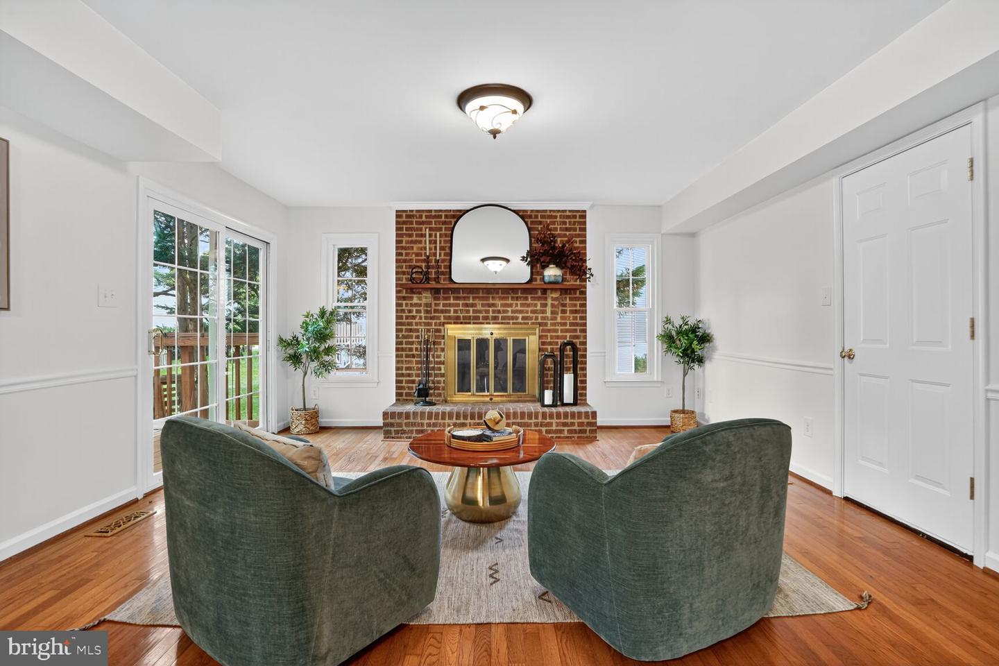 13371 TEABERRY CT, FAIRFAX, Virginia 22033, 5 Bedrooms Bedrooms, ,3 BathroomsBathrooms,Residential,For sale,13371 TEABERRY CT,VAFX2270150 MLS # VAFX2270150