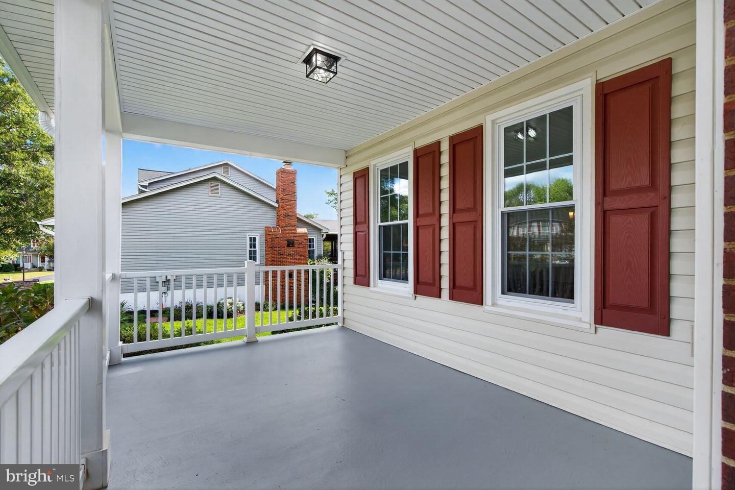 13371 TEABERRY CT, FAIRFAX, Virginia 22033, 5 Bedrooms Bedrooms, ,3 BathroomsBathrooms,Residential,For sale,13371 TEABERRY CT,VAFX2270150 MLS # VAFX2270150