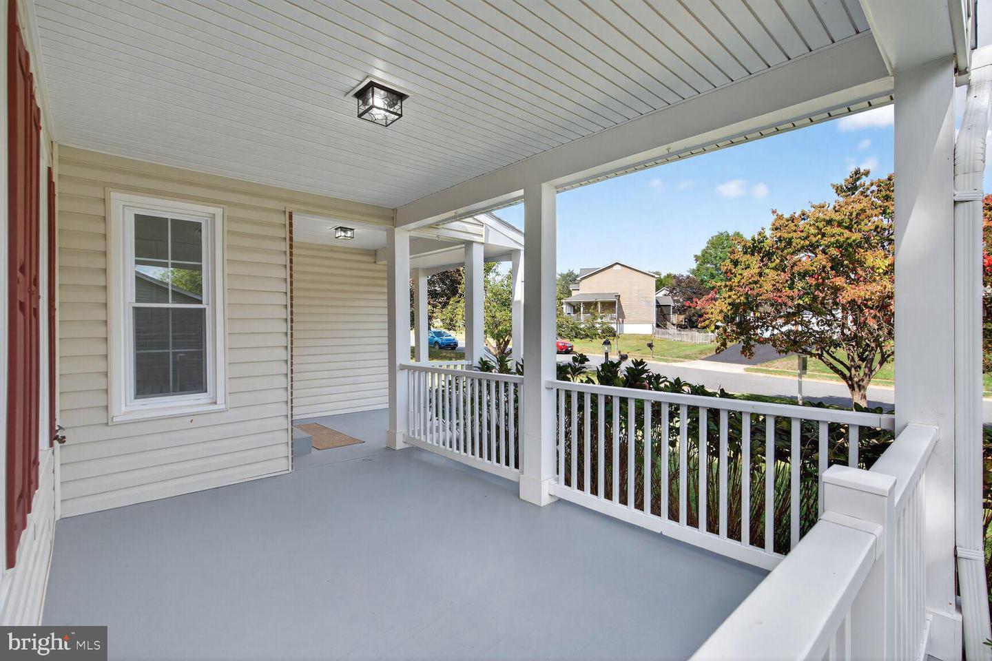 13371 TEABERRY CT, FAIRFAX, Virginia 22033, 5 Bedrooms Bedrooms, ,3 BathroomsBathrooms,Residential,For sale,13371 TEABERRY CT,VAFX2270150 MLS # VAFX2270150