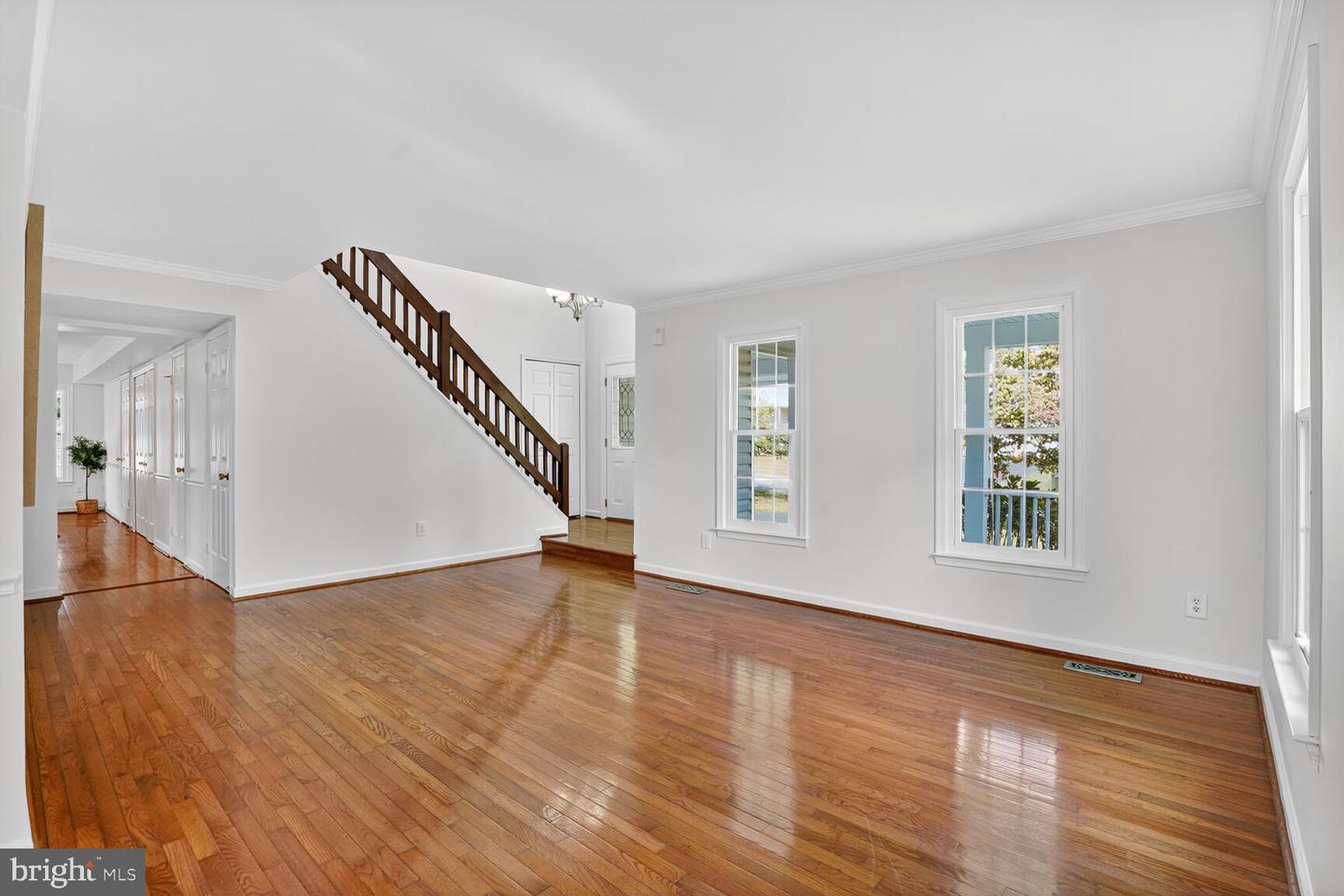 13371 TEABERRY CT, FAIRFAX, Virginia 22033, 5 Bedrooms Bedrooms, ,3 BathroomsBathrooms,Residential,For sale,13371 TEABERRY CT,VAFX2270150 MLS # VAFX2270150