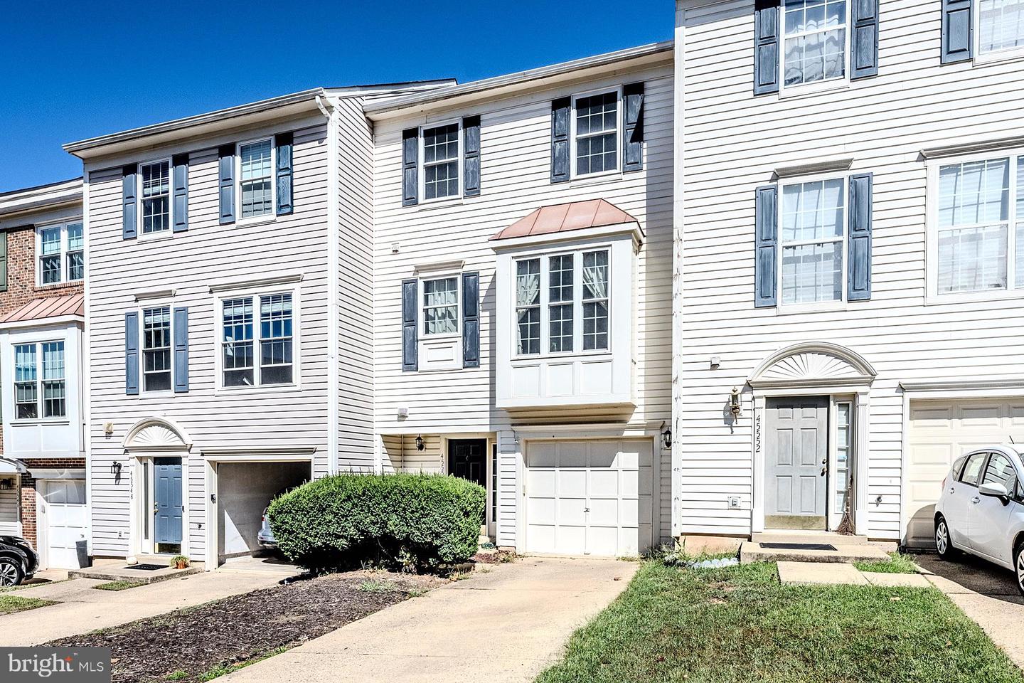 45550 READING TER, STERLING, Virginia 20166, 3 Bedrooms Bedrooms, ,2 BathroomsBathrooms,Residential,For sale,45550 READING TER,VALO2107960 MLS # VALO2107960