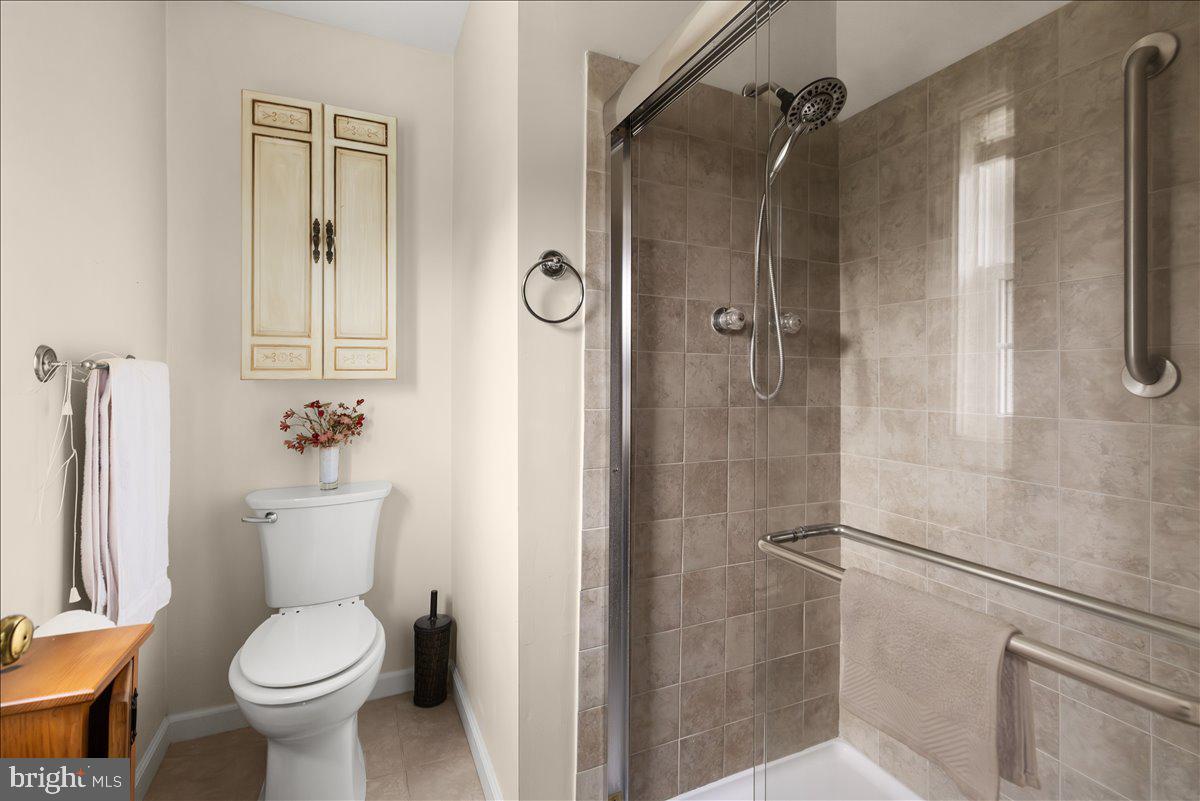 103 SHARON DR, WINCHESTER, Virginia 22602, 5 Bedrooms Bedrooms, ,3 BathroomsBathrooms,Residential,For sale,103 SHARON DR,VAFV2037136 MLS # VAFV2037136