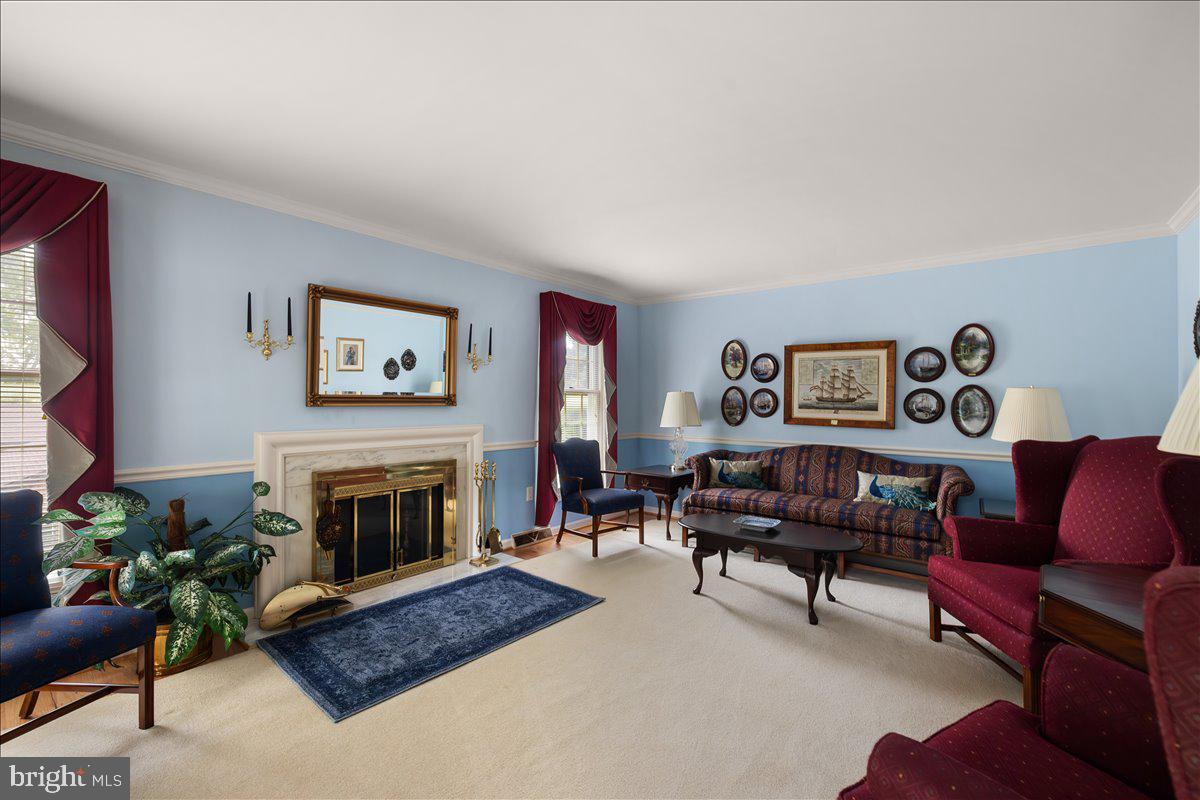 103 SHARON DR, WINCHESTER, Virginia 22602, 5 Bedrooms Bedrooms, ,3 BathroomsBathrooms,Residential,For sale,103 SHARON DR,VAFV2037136 MLS # VAFV2037136
