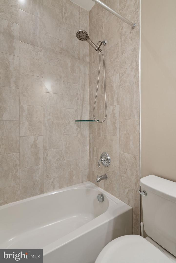20396 ROSLINDALE DR, ASHBURN, Virginia 20147, 4 Bedrooms Bedrooms, ,3 BathroomsBathrooms,Residential,For sale,20396 ROSLINDALE DR,VALO2107980 MLS # VALO2107980
