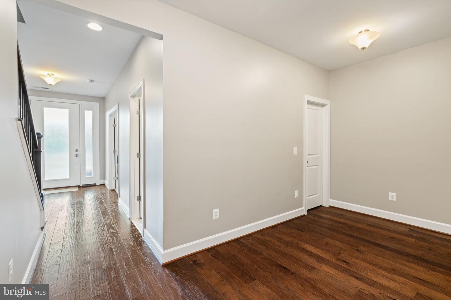 20396 ROSLINDALE DR, ASHBURN, Virginia 20147, 4 Bedrooms Bedrooms, ,3 BathroomsBathrooms,Residential,For sale,20396 ROSLINDALE DR,VALO2107980 MLS # VALO2107980