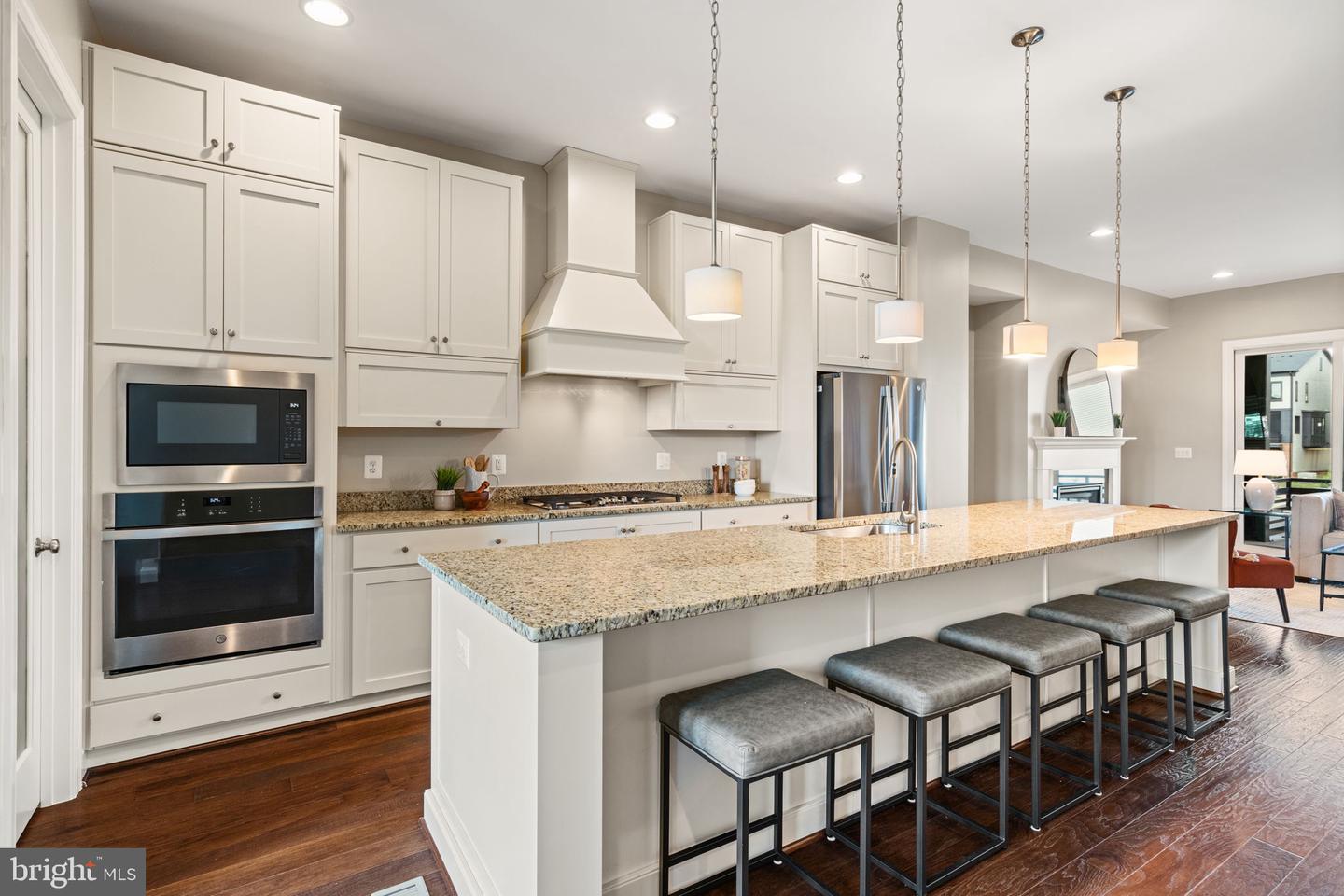 20396 ROSLINDALE DR, ASHBURN, Virginia 20147, 4 Bedrooms Bedrooms, ,3 BathroomsBathrooms,Residential,For sale,20396 ROSLINDALE DR,VALO2107980 MLS # VALO2107980