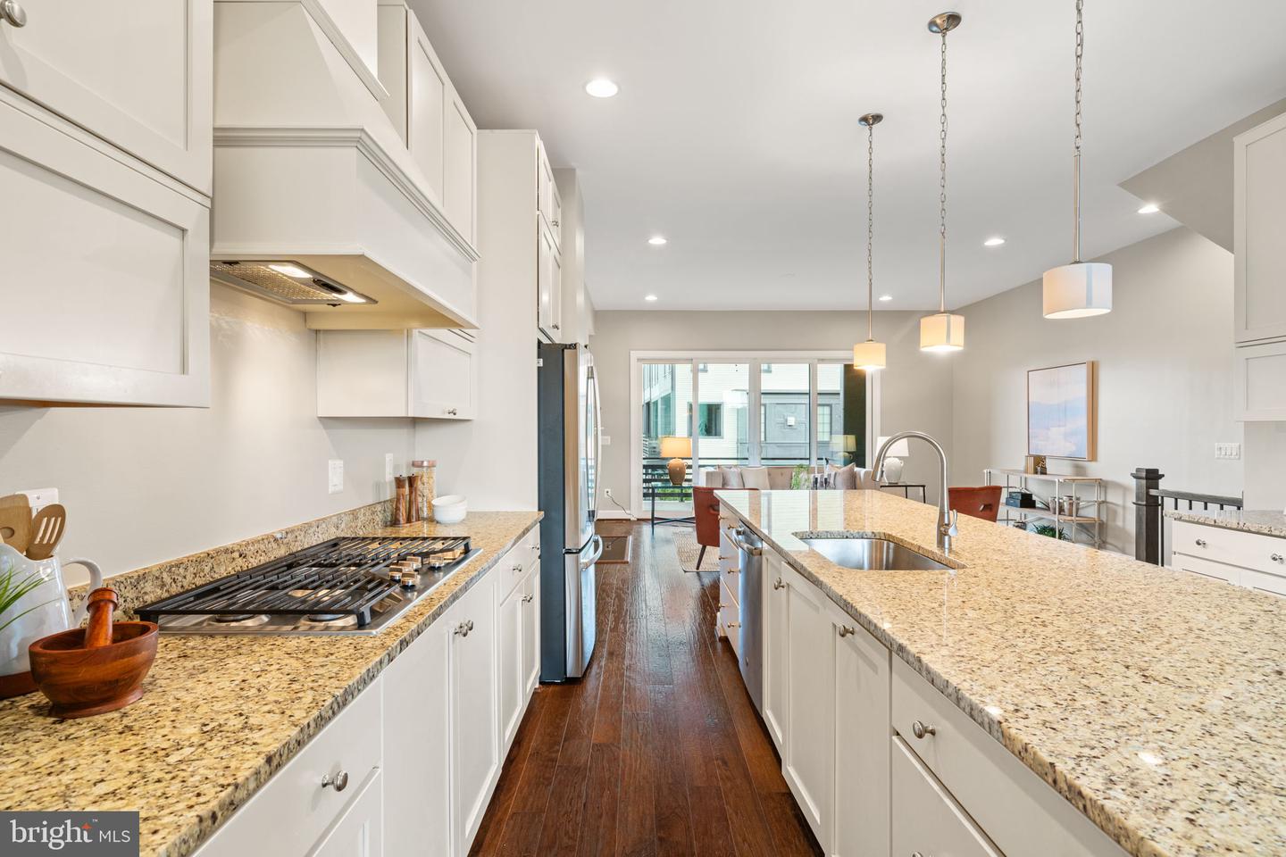 20396 ROSLINDALE DR, ASHBURN, Virginia 20147, 4 Bedrooms Bedrooms, ,3 BathroomsBathrooms,Residential,For sale,20396 ROSLINDALE DR,VALO2107980 MLS # VALO2107980