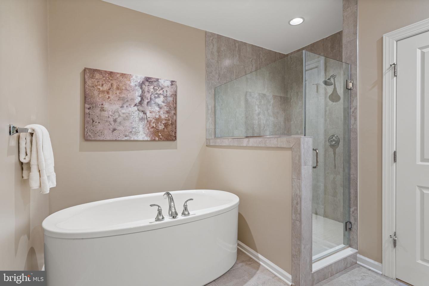 20396 ROSLINDALE DR, ASHBURN, Virginia 20147, 4 Bedrooms Bedrooms, ,3 BathroomsBathrooms,Residential,For sale,20396 ROSLINDALE DR,VALO2107980 MLS # VALO2107980