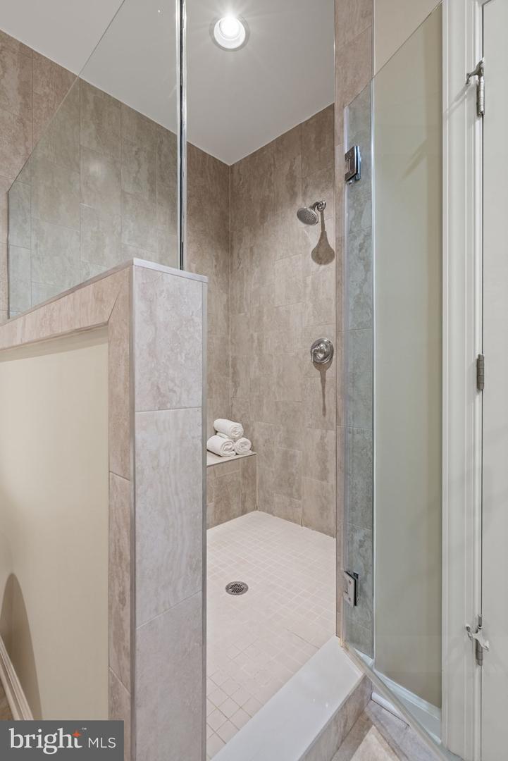 20396 ROSLINDALE DR, ASHBURN, Virginia 20147, 4 Bedrooms Bedrooms, ,3 BathroomsBathrooms,Residential,For sale,20396 ROSLINDALE DR,VALO2107980 MLS # VALO2107980