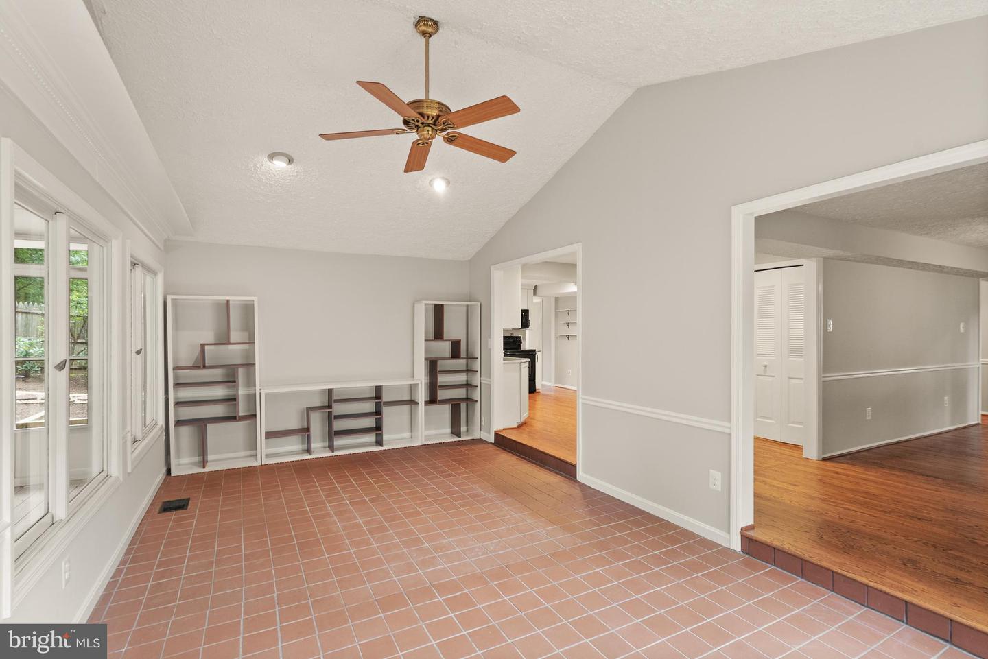 10816 VERDE VISTA DR, FAIRFAX, Virginia 22030, 3 Bedrooms Bedrooms, ,2 BathroomsBathrooms,Residential,For sale,10816 VERDE VISTA DR,VAFX2270170 MLS # VAFX2270170