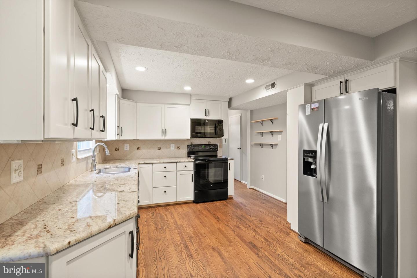 10816 VERDE VISTA DR, FAIRFAX, Virginia 22030, 3 Bedrooms Bedrooms, ,2 BathroomsBathrooms,Residential,For sale,10816 VERDE VISTA DR,VAFX2270170 MLS # VAFX2270170