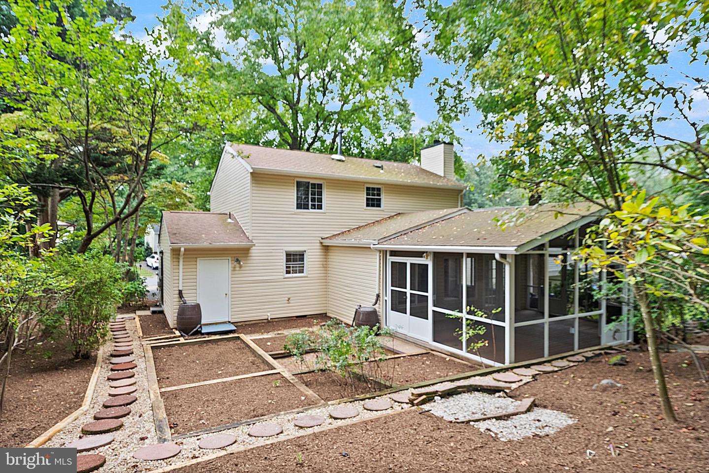 10816 VERDE VISTA DR, FAIRFAX, Virginia 22030, 3 Bedrooms Bedrooms, ,2 BathroomsBathrooms,Residential,For sale,10816 VERDE VISTA DR,VAFX2270170 MLS # VAFX2270170