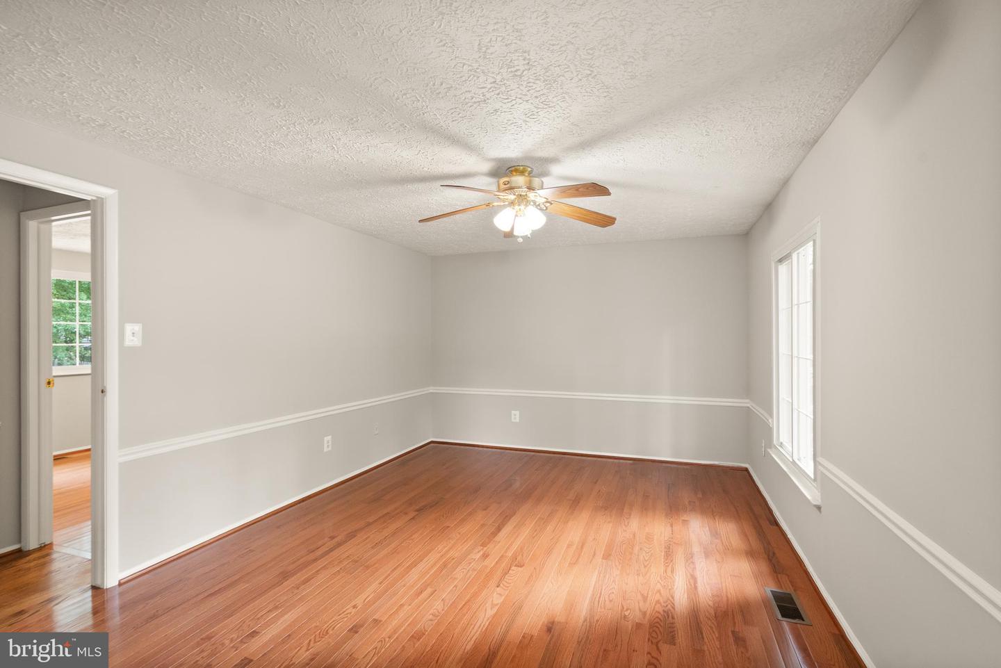 10816 VERDE VISTA DR, FAIRFAX, Virginia 22030, 3 Bedrooms Bedrooms, ,2 BathroomsBathrooms,Residential,For sale,10816 VERDE VISTA DR,VAFX2270170 MLS # VAFX2270170