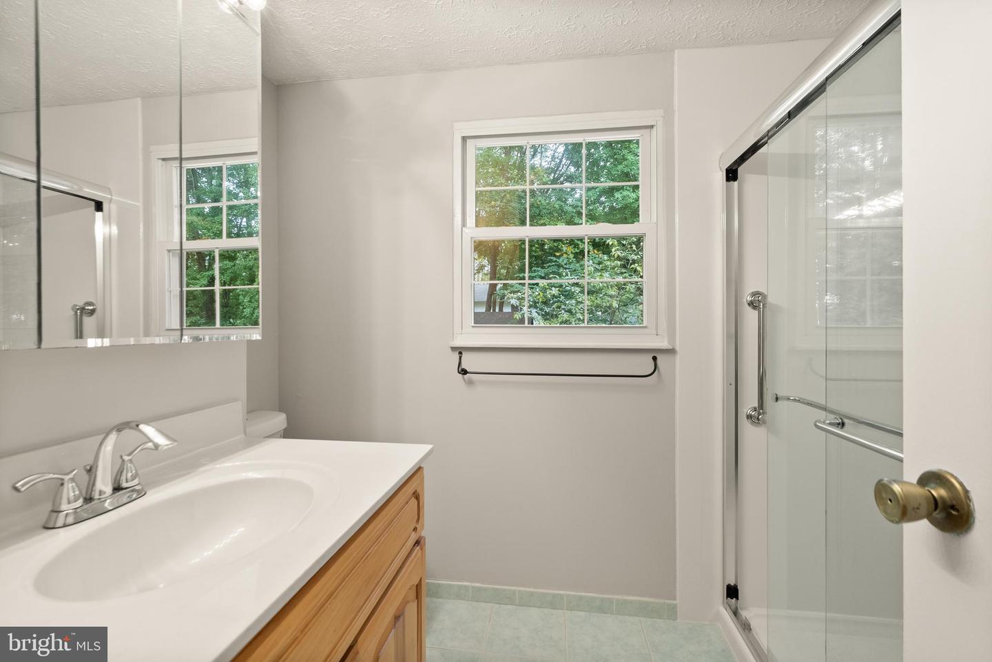 10816 VERDE VISTA DR, FAIRFAX, Virginia 22030, 3 Bedrooms Bedrooms, ,2 BathroomsBathrooms,Residential,For sale,10816 VERDE VISTA DR,VAFX2270170 MLS # VAFX2270170