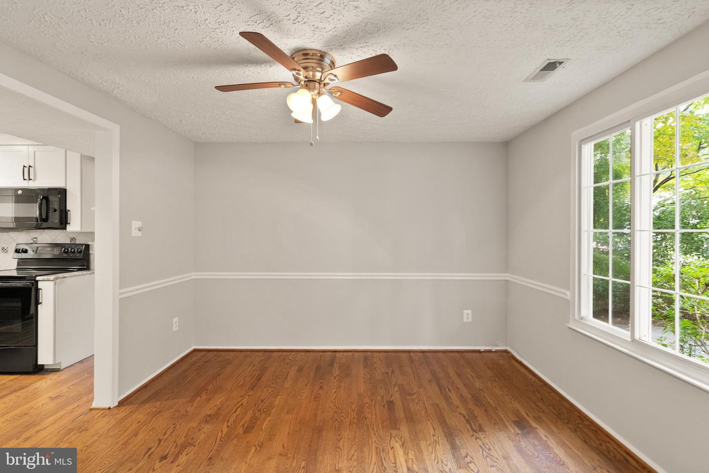10816 VERDE VISTA DR, FAIRFAX, Virginia 22030, 3 Bedrooms Bedrooms, ,2 BathroomsBathrooms,Residential,For sale,10816 VERDE VISTA DR,VAFX2270170 MLS # VAFX2270170