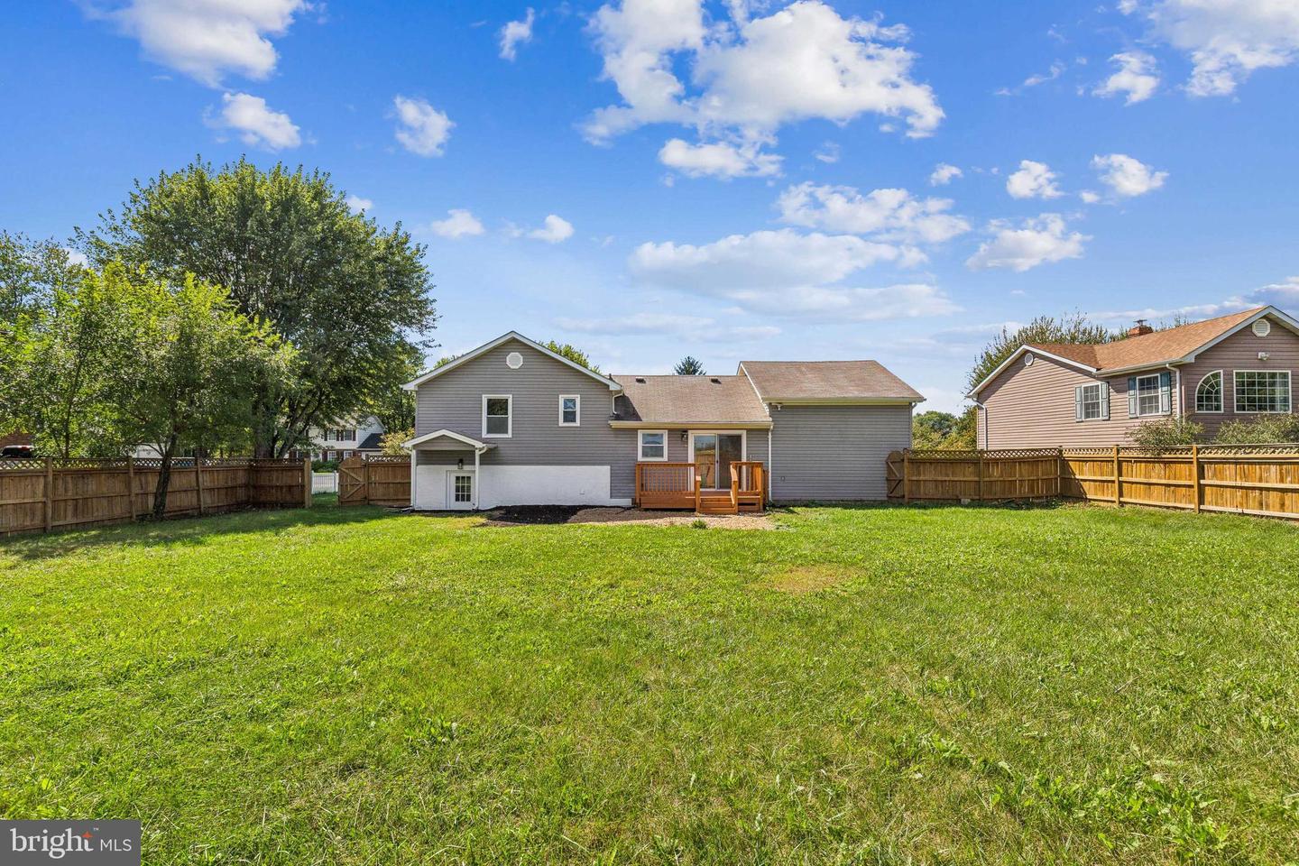 110 ACCOMACK CIR, STEPHENS CITY, Virginia 22655, 3 Bedrooms Bedrooms, ,3 BathroomsBathrooms,Residential,For sale,110 ACCOMACK CIR,VAFV2037148 MLS # VAFV2037148