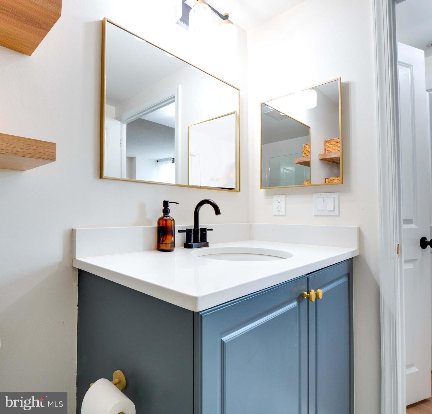 851 N GLEBE RD #816, ARLINGTON, Virginia 22203, 1 Bedroom Bedrooms, ,1 BathroomBathrooms,Residential,For sale,851 N GLEBE RD #816,VAAR2064374 MLS # VAAR2064374