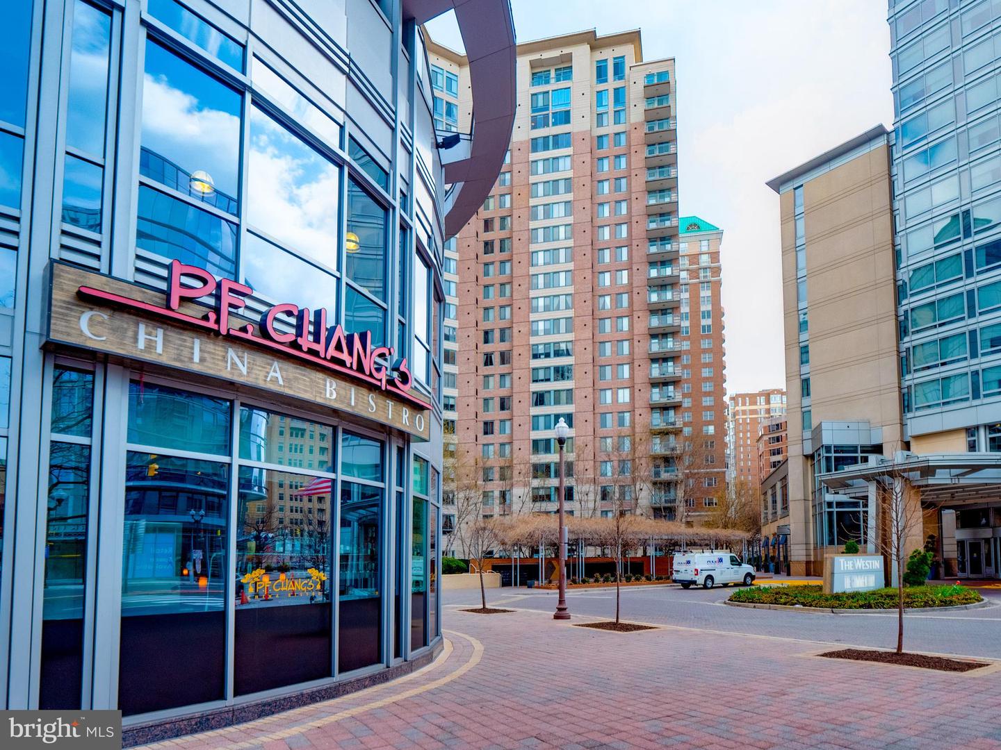 851 N GLEBE RD #816, ARLINGTON, Virginia 22203, 1 Bedroom Bedrooms, ,1 BathroomBathrooms,Residential,For sale,851 N GLEBE RD #816,VAAR2064374 MLS # VAAR2064374