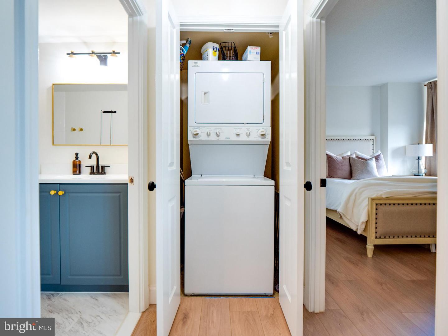 851 N GLEBE RD #816, ARLINGTON, Virginia 22203, 1 Bedroom Bedrooms, ,1 BathroomBathrooms,Residential,For sale,851 N GLEBE RD #816,VAAR2064374 MLS # VAAR2064374