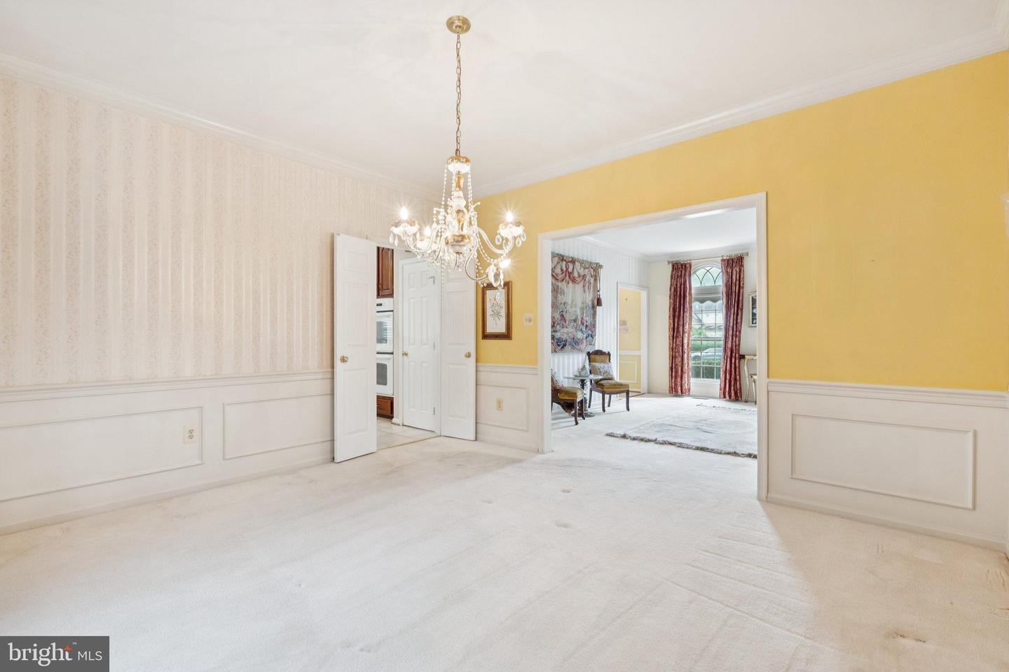 20931 LOCK CT, STERLING, Virginia 20165, 5 Bedrooms Bedrooms, 18 Rooms Rooms,4 BathroomsBathrooms,Residential,For sale,20931 LOCK CT,VALO2107996 MLS # VALO2107996