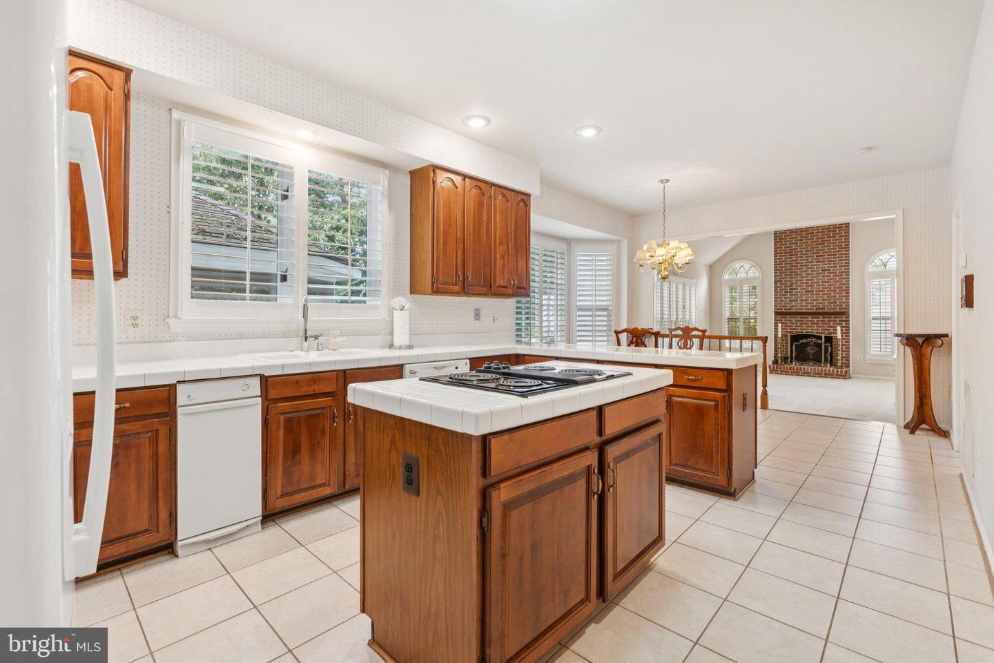 20931 LOCK CT, STERLING, Virginia 20165, 5 Bedrooms Bedrooms, 18 Rooms Rooms,4 BathroomsBathrooms,Residential,For sale,20931 LOCK CT,VALO2107996 MLS # VALO2107996