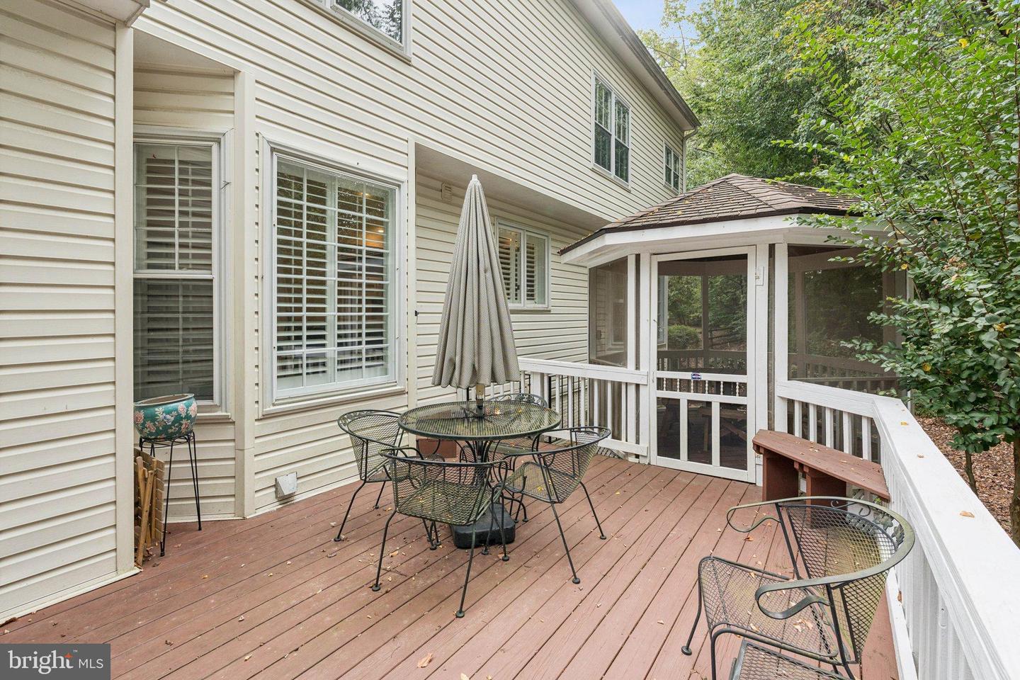 20931 LOCK CT, STERLING, Virginia 20165, 5 Bedrooms Bedrooms, 18 Rooms Rooms,4 BathroomsBathrooms,Residential,For sale,20931 LOCK CT,VALO2107996 MLS # VALO2107996